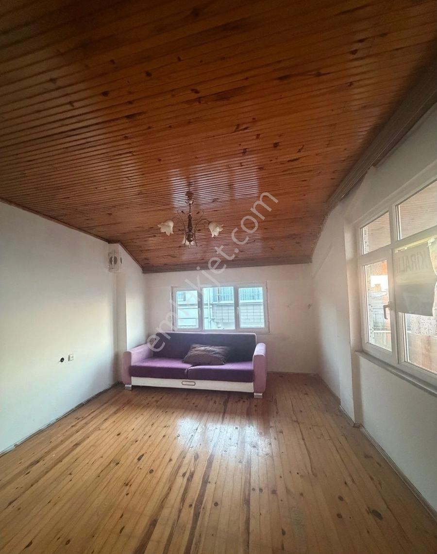 Tuğba Emlak’tan Atatürk Mahallesi’nde Deniz Manzaralı Kiralık Daire Seçenekleri.. - Görsel 12