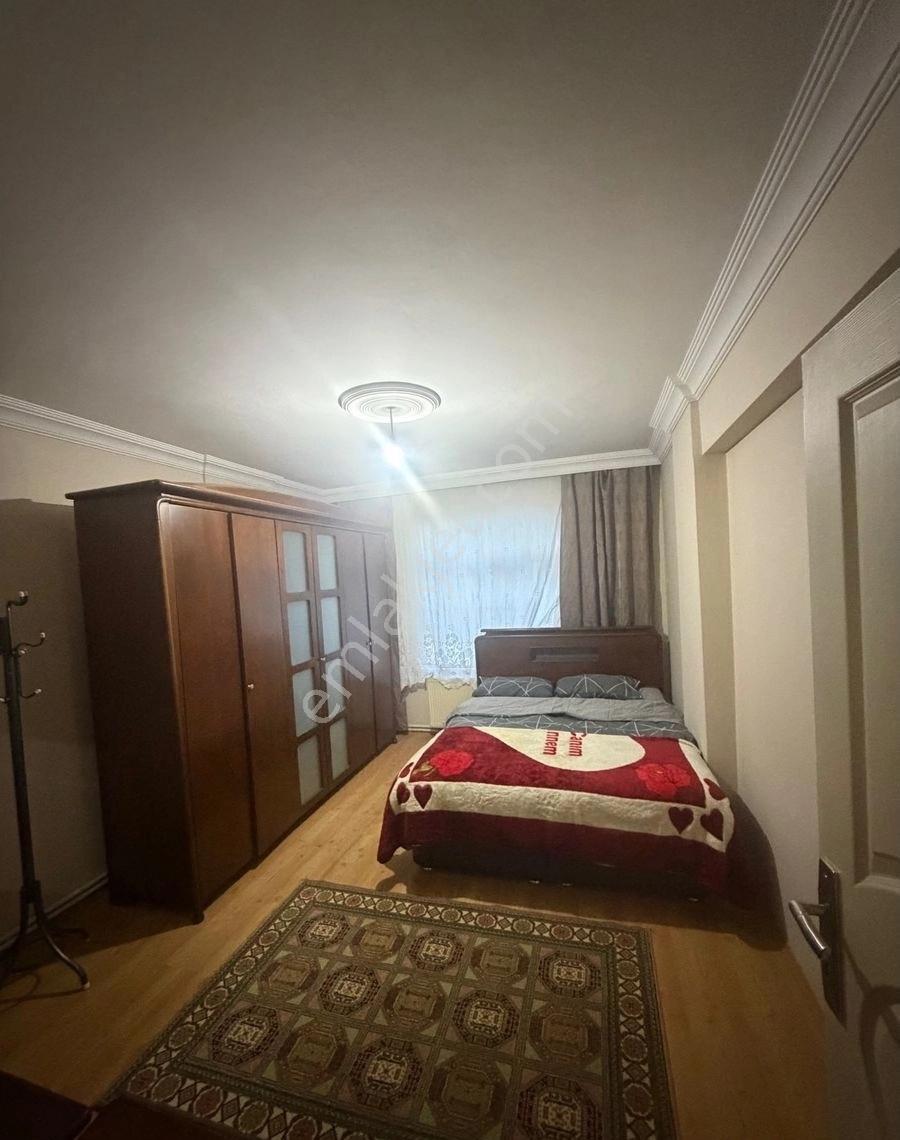 Tuğba Emlak’tan Atatürk Mahallesi Yunus Emre Sitesi’nde Doğalgazlı Asansörlü Full Eşyalı 3+1 Kiralık - Görsel 5