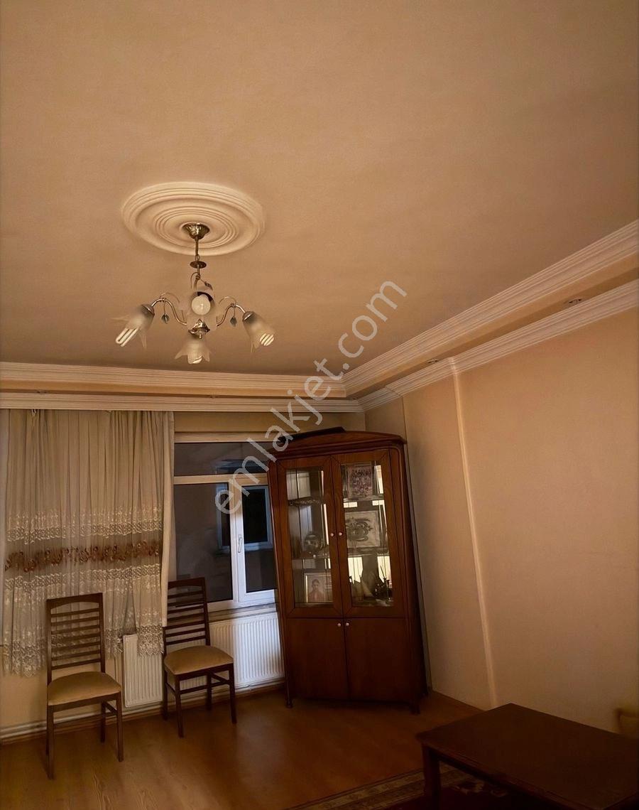 Tuğba Emlak’tan Atatürk Mahallesi Yunus Emre Sitesi’nde Doğalgazlı Asansörlü Full Eşyalı 3+1 Kiralık - Görsel 12