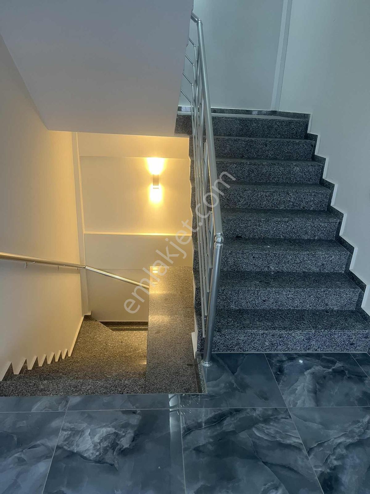 Atabey'den Bahçelievler'de Sıfır Satılık Villa Tekliflere Açık - Görsel 11