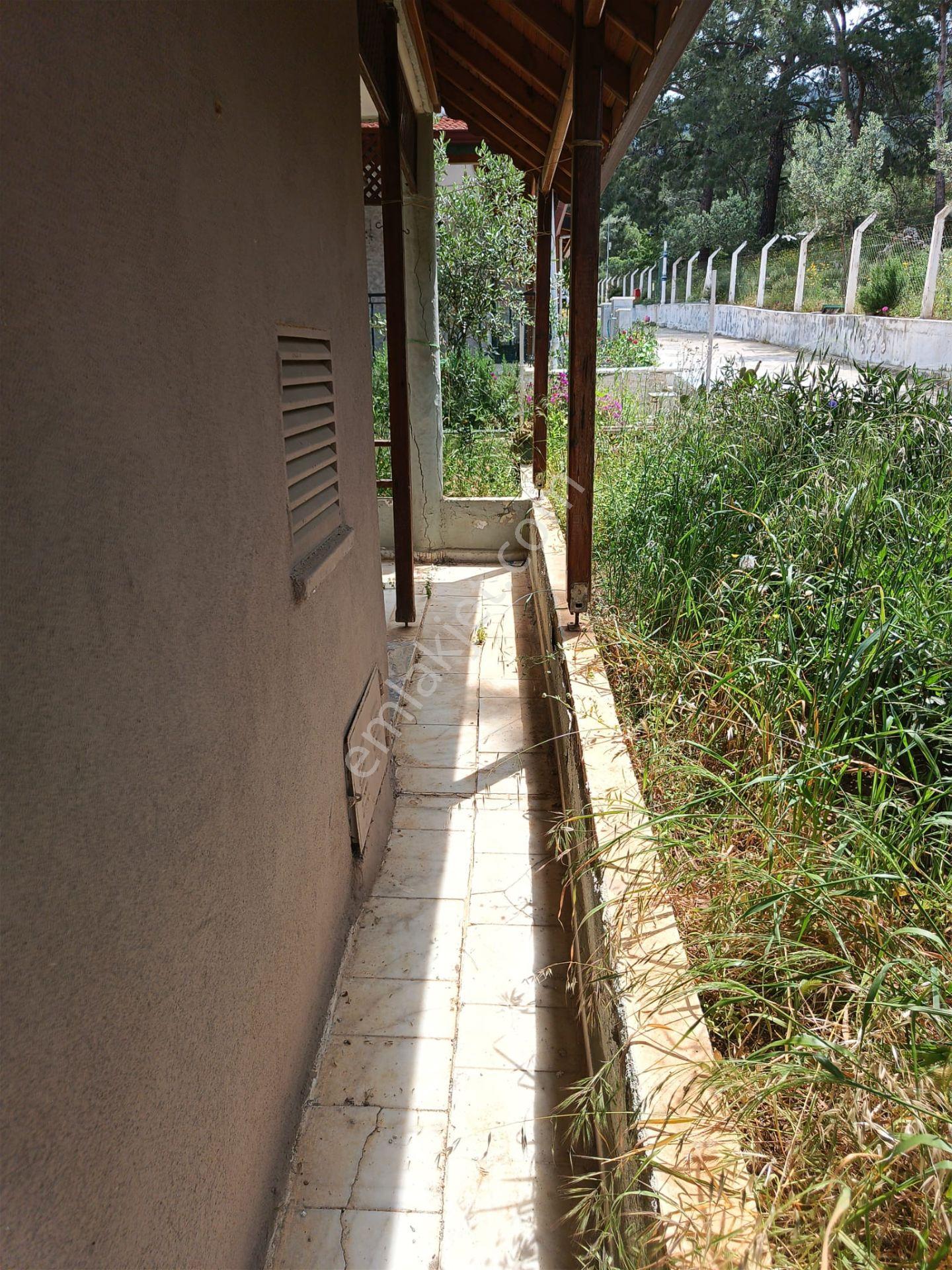 Doğa Ve Denizin Eşsiz Birleşimi Akbük Çamlıkoy Sitesi - Görsel 13