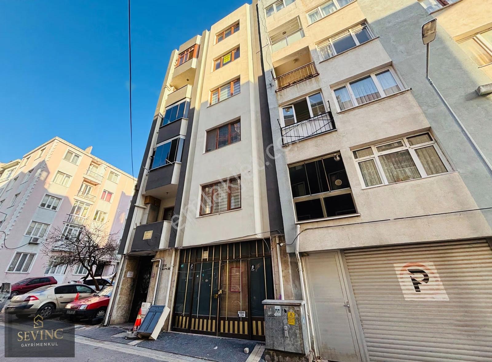 Sevinç'ten Hacıyusuf'ta Sahile 3 Dk Ara Kat Kiralık 3+1 Daire - Görsel 5