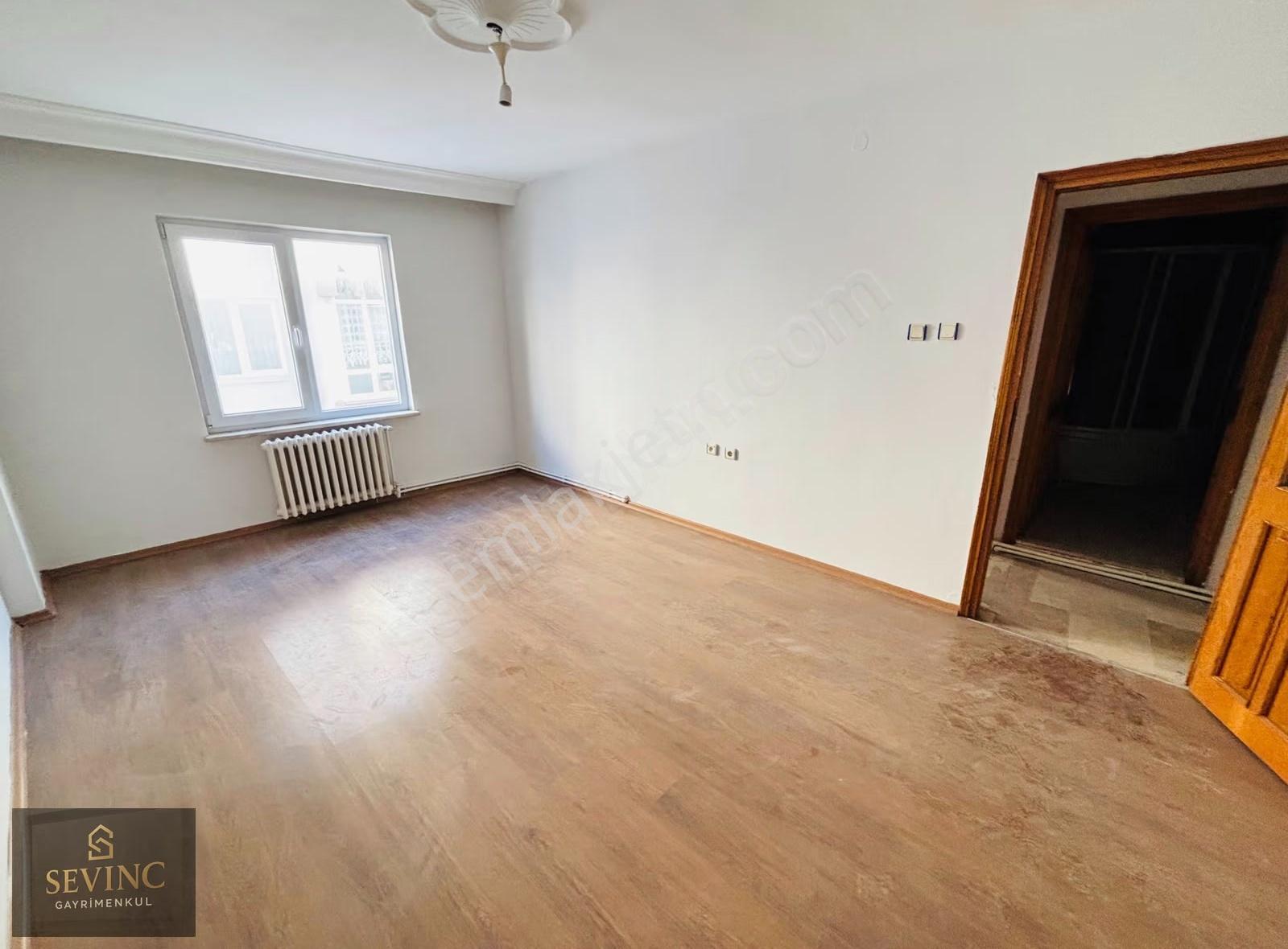 Sevinç'ten Hacıyusuf'ta Sahile 3 Dk Ara Kat Kiralık 3+1 Daire - Görsel 10