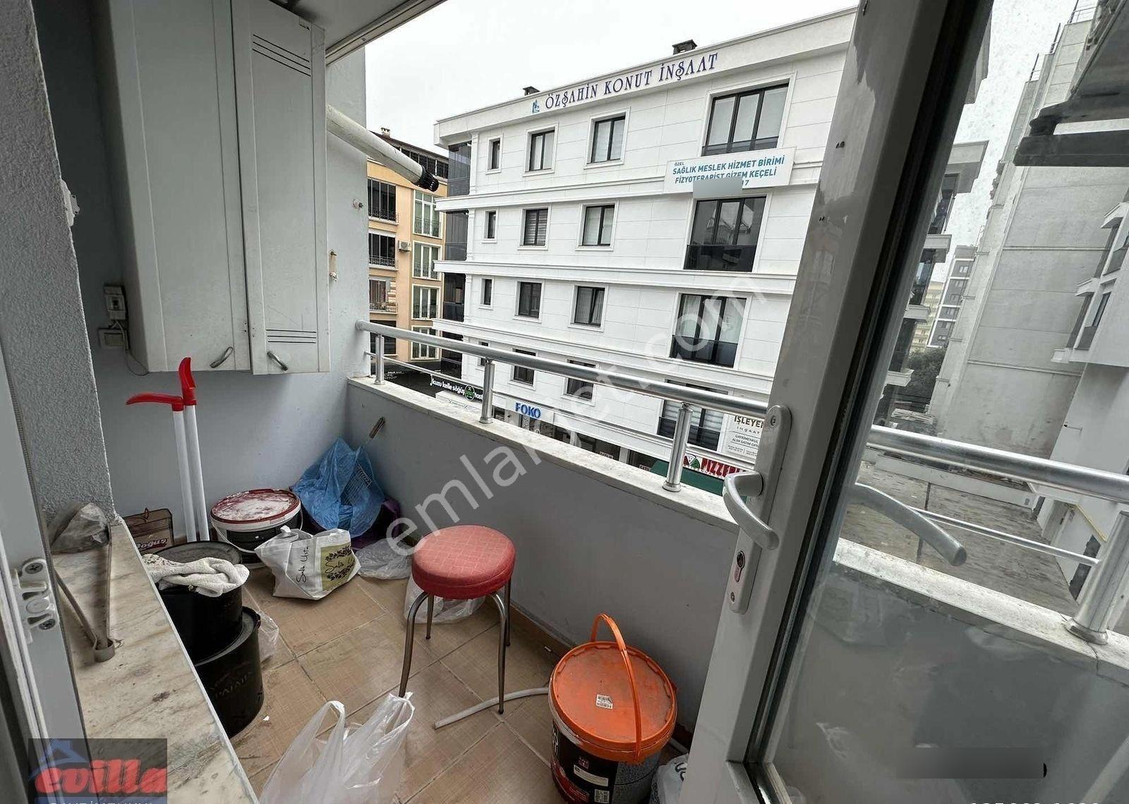 Güzelyalı Mahallesinde 2+1 Kiralık Daire - Görsel 12