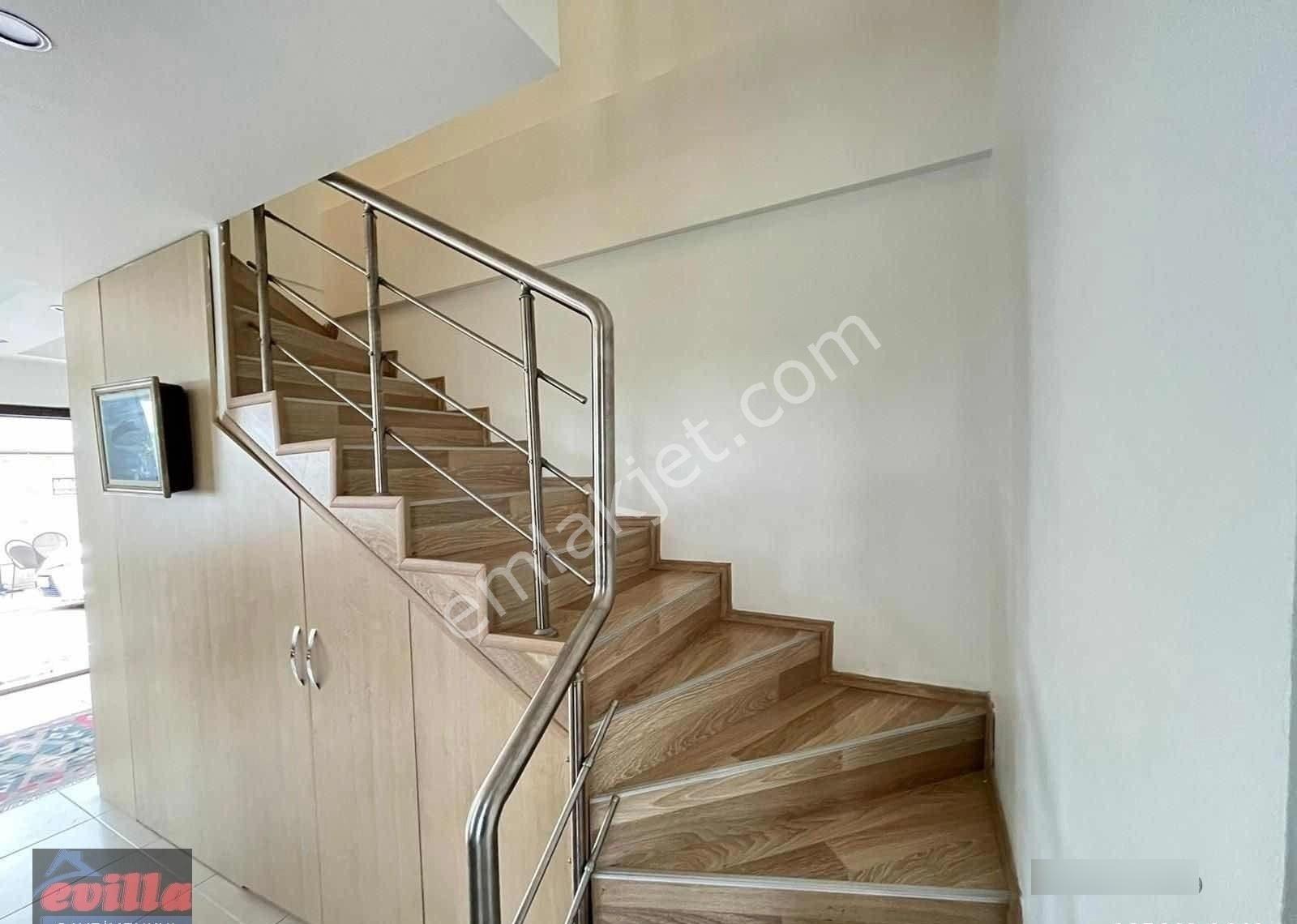 Evılla'dan Sahilde Kiralık Dubleks İşyeri - Görsel 26