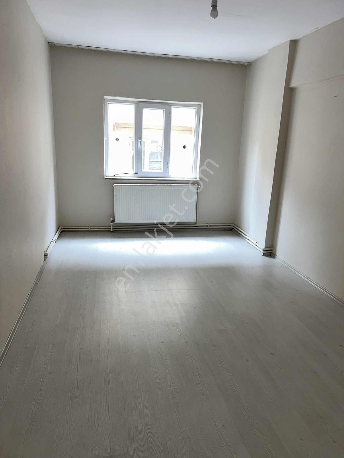 Hamitlerde Kiralik Geniş 2+1daire - Görsel 3
