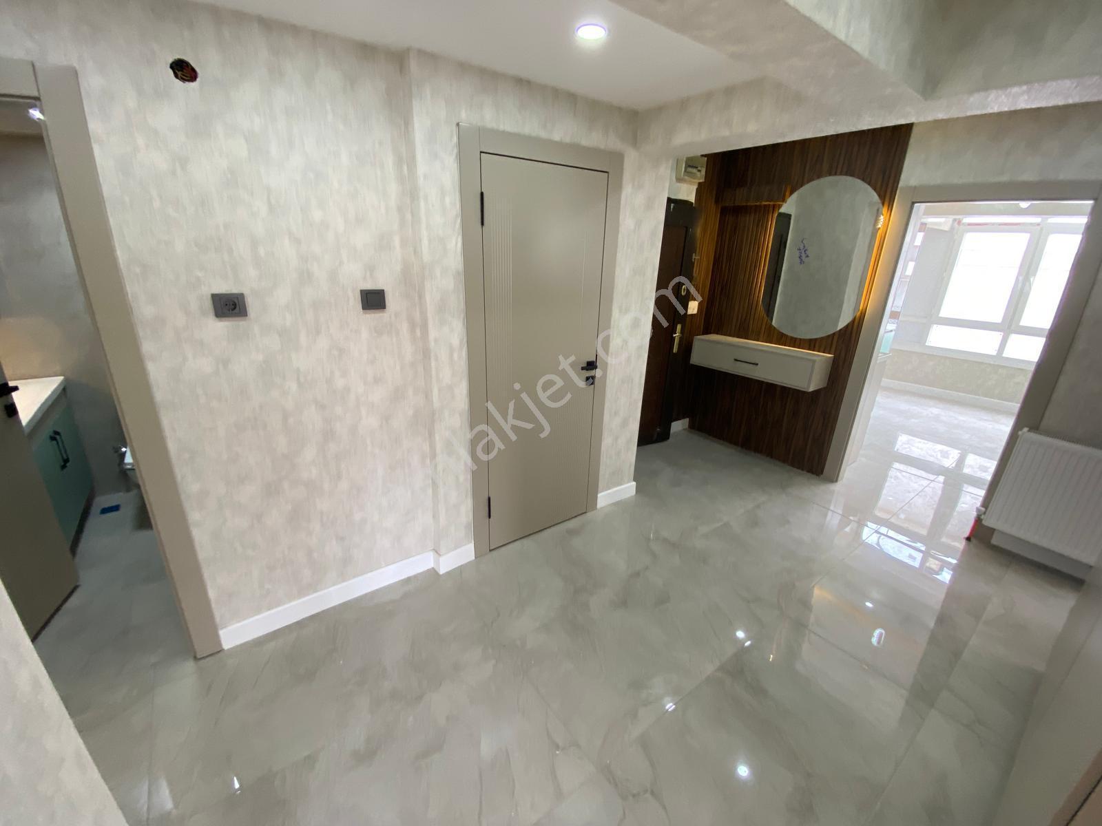 Selçuklu Mah. Ara Katta Salon Bağımsız Yapılı Satılık Daire - Görsel 23