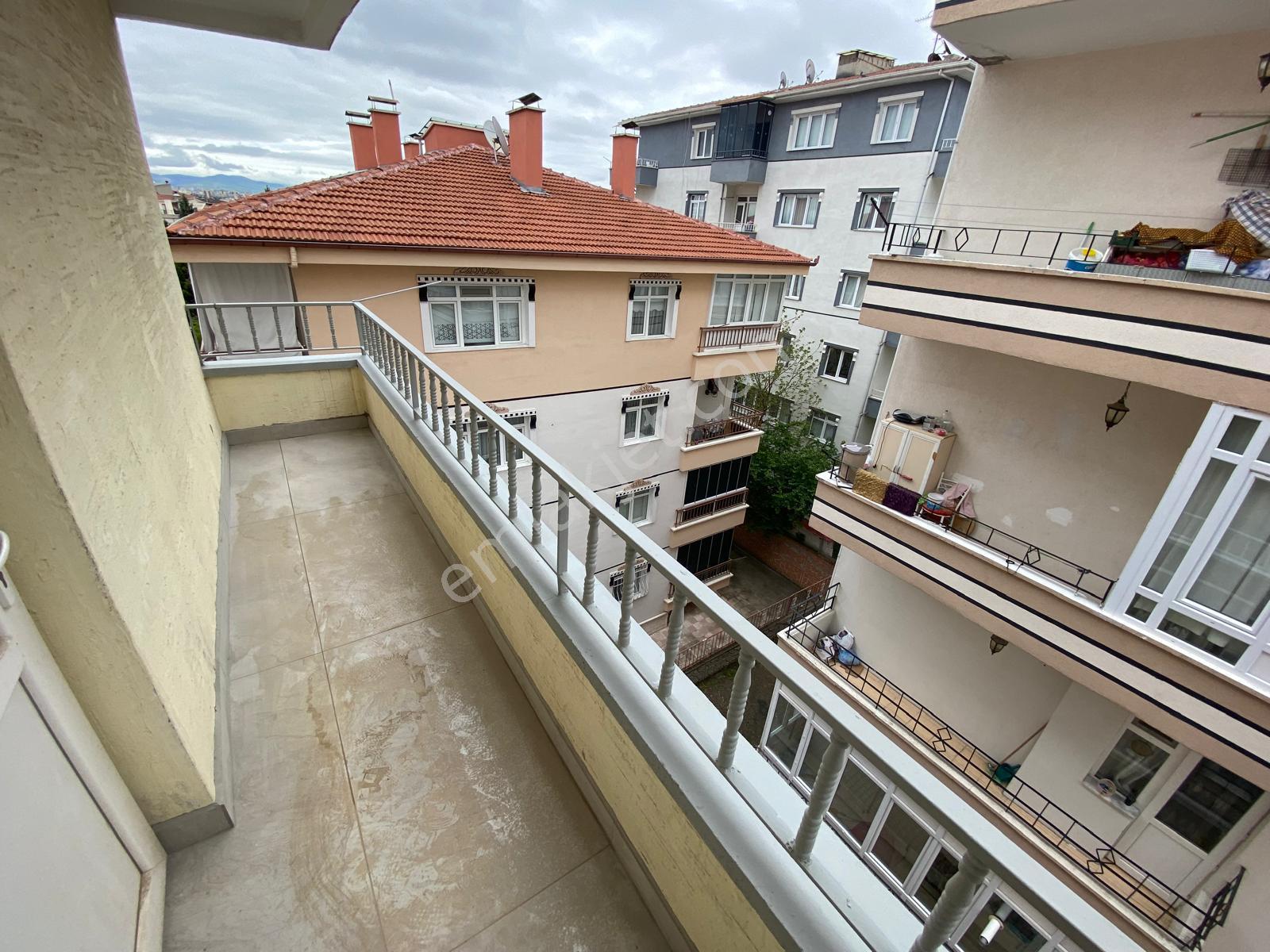 Selçuklu Mah. Ara Katta Salon Bağımsız Yapılı Satılık Daire - Görsel 33