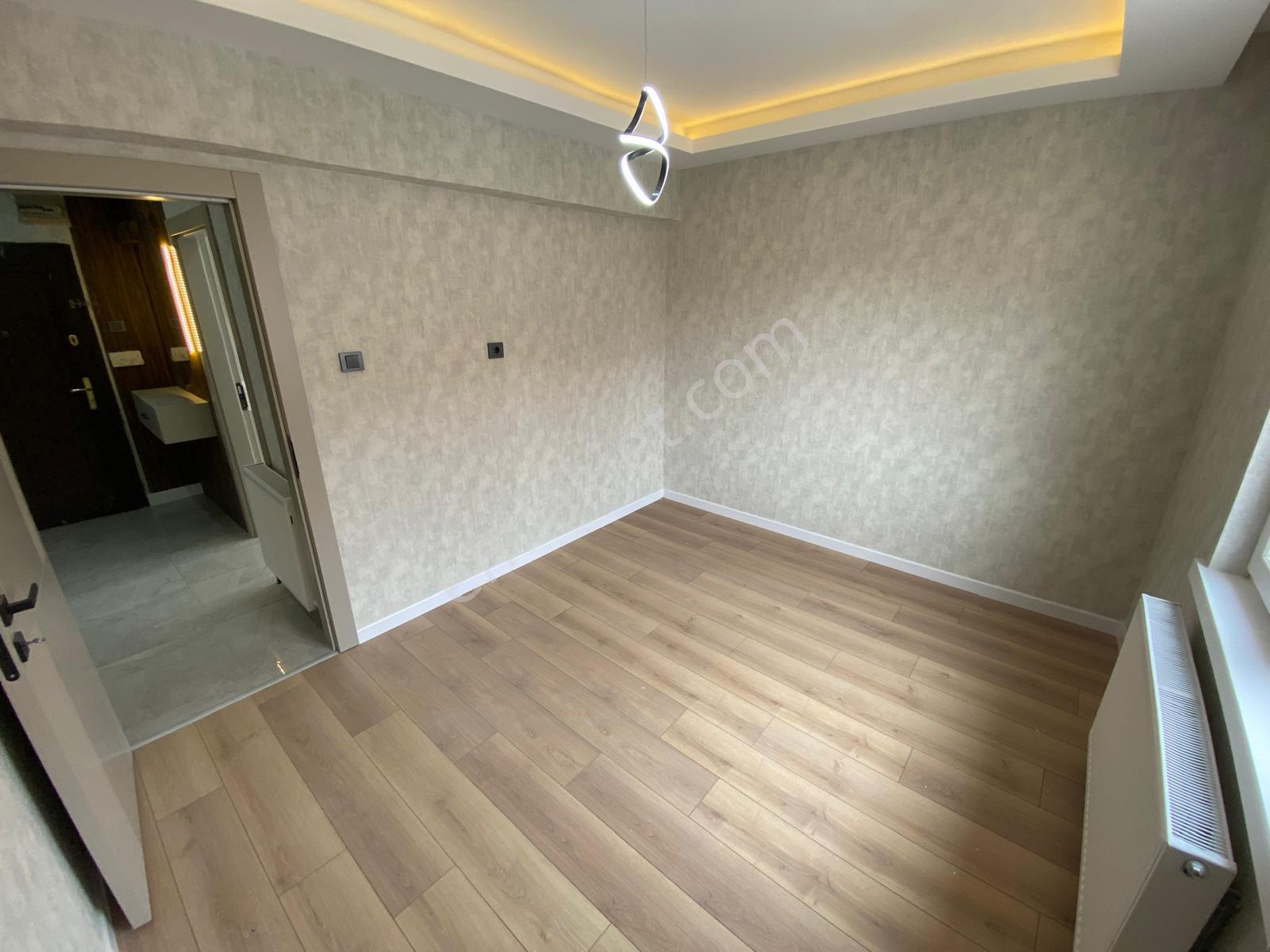 Selçuklu Mah. Ara Katta Salon Bağımsız Yapılı Satılık Daire - Görsel 11