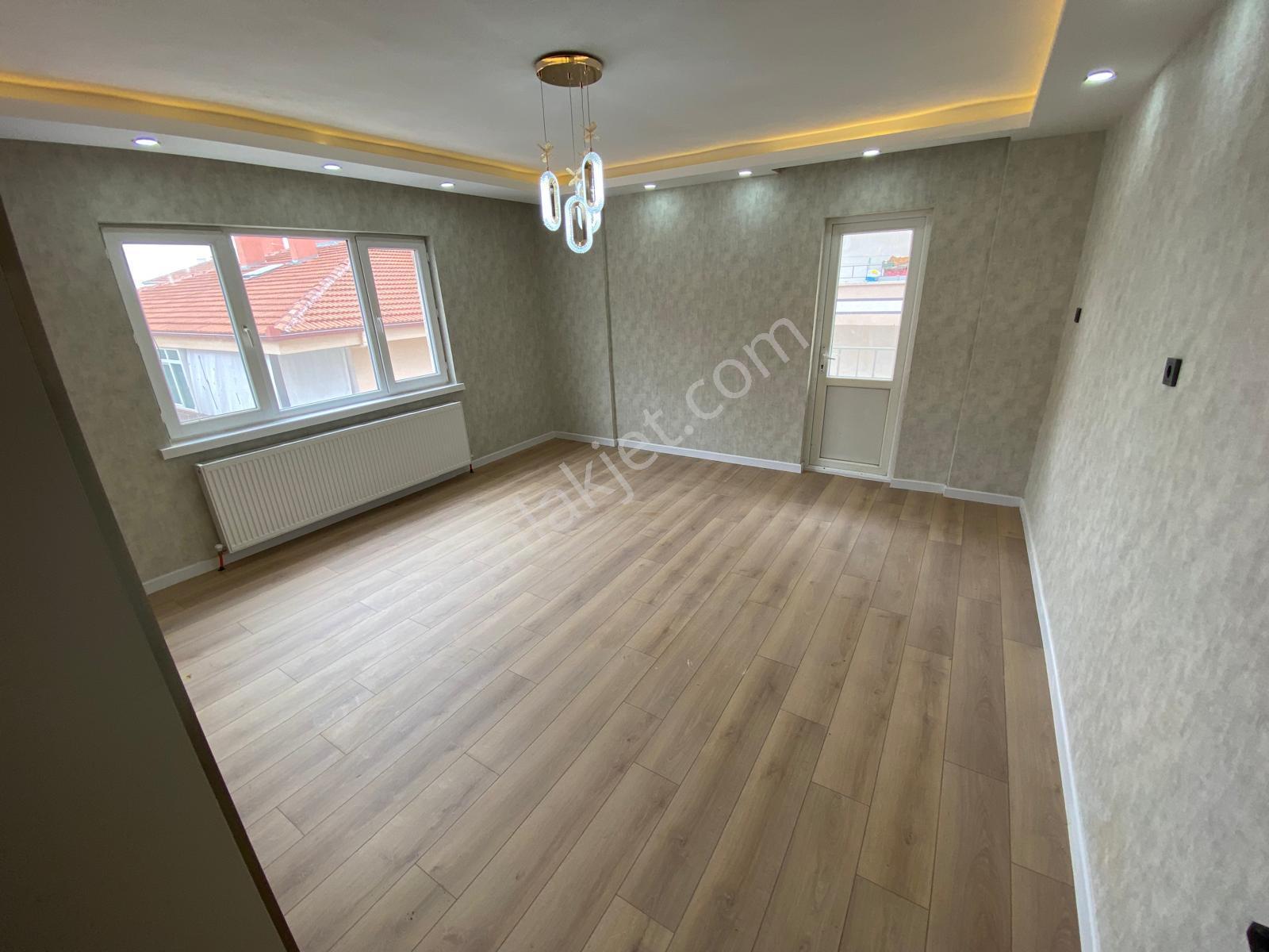Selçuklu Mah. Ara Katta Salon Bağımsız Yapılı Satılık Daire - Görsel 6