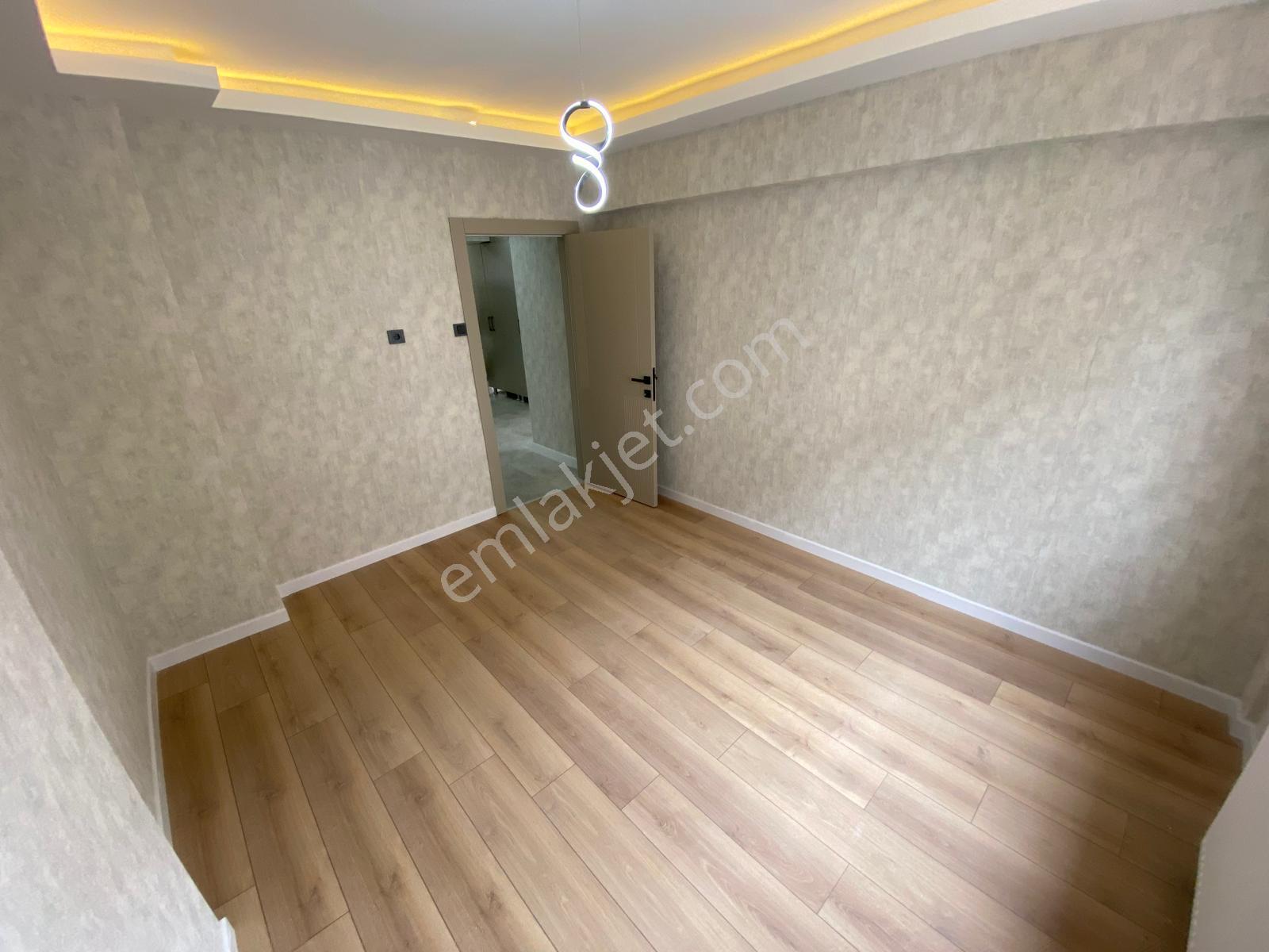 Selçuklu Mah. Ara Katta Salon Bağımsız Yapılı Satılık Daire - Görsel 17