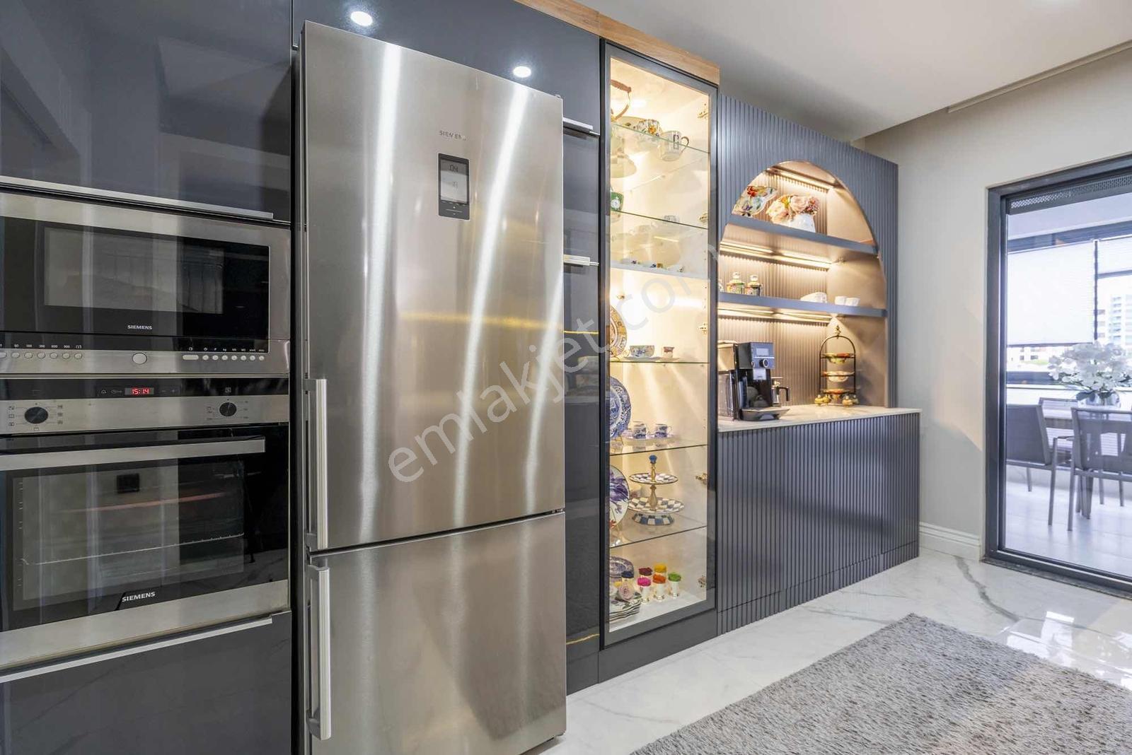 23 Nisanın Prestijli Sitesi Referans Plus'ta Ekstralı Daire - Görsel 11