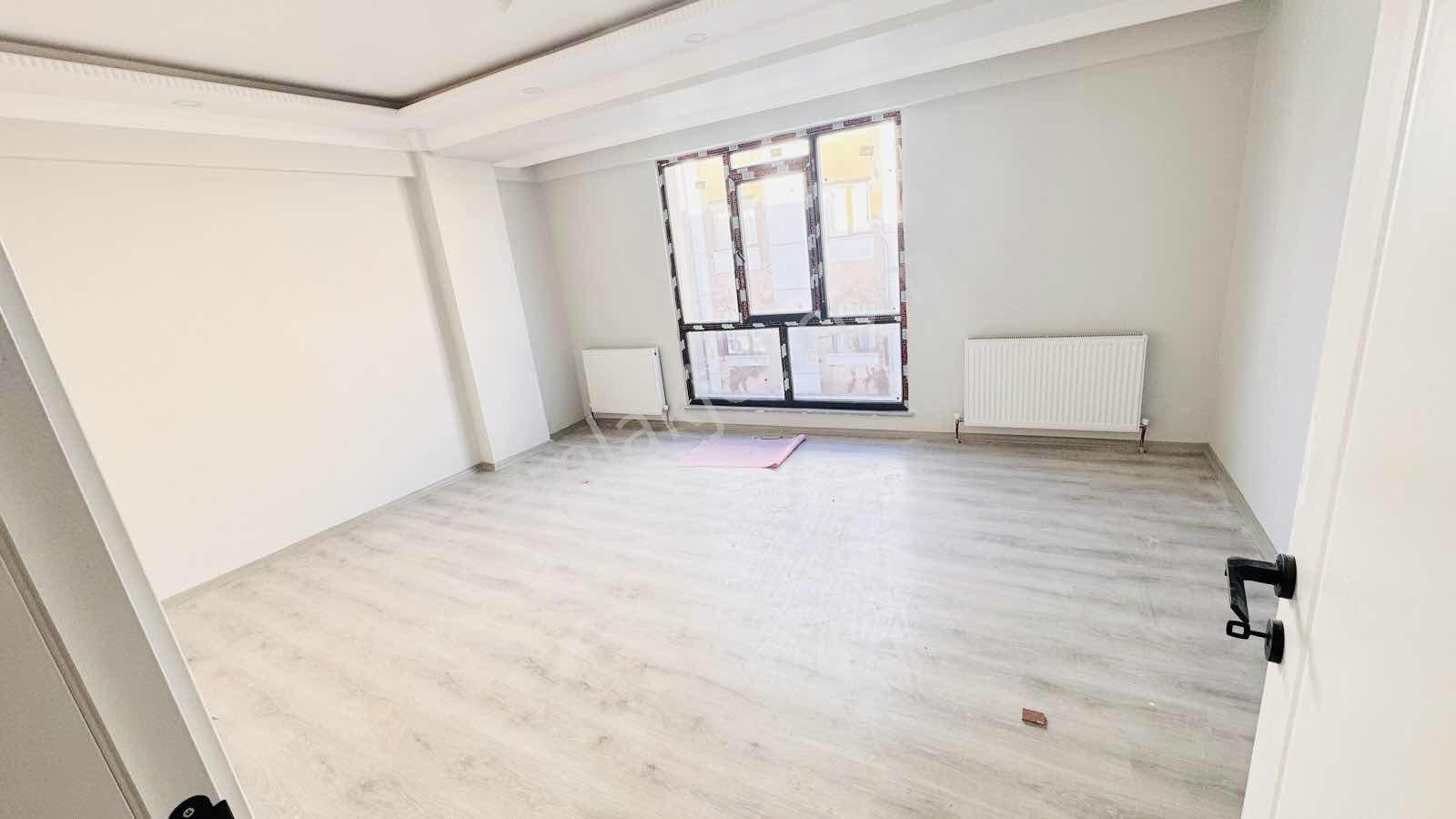 Demir İnşaattan Malkoçoğlu Mah Sıfır 2+1 105m² Orta Kat Daire