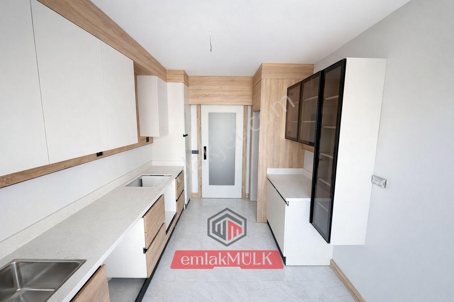 Emlakmülkten Yukarıyurtçu'da 2+1 Geniş Ve Modern Lüks Daire - Görsel 42