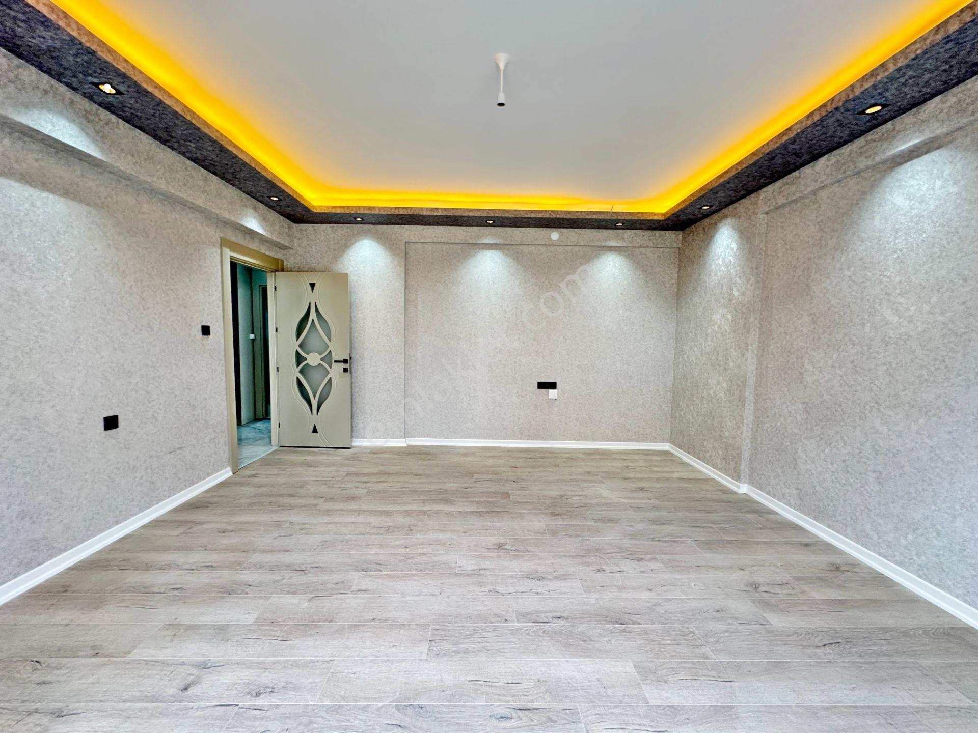Keçiörern'de Emsali Olmayan Sıfır Geniş Full Yapılı Daire - Görsel 9