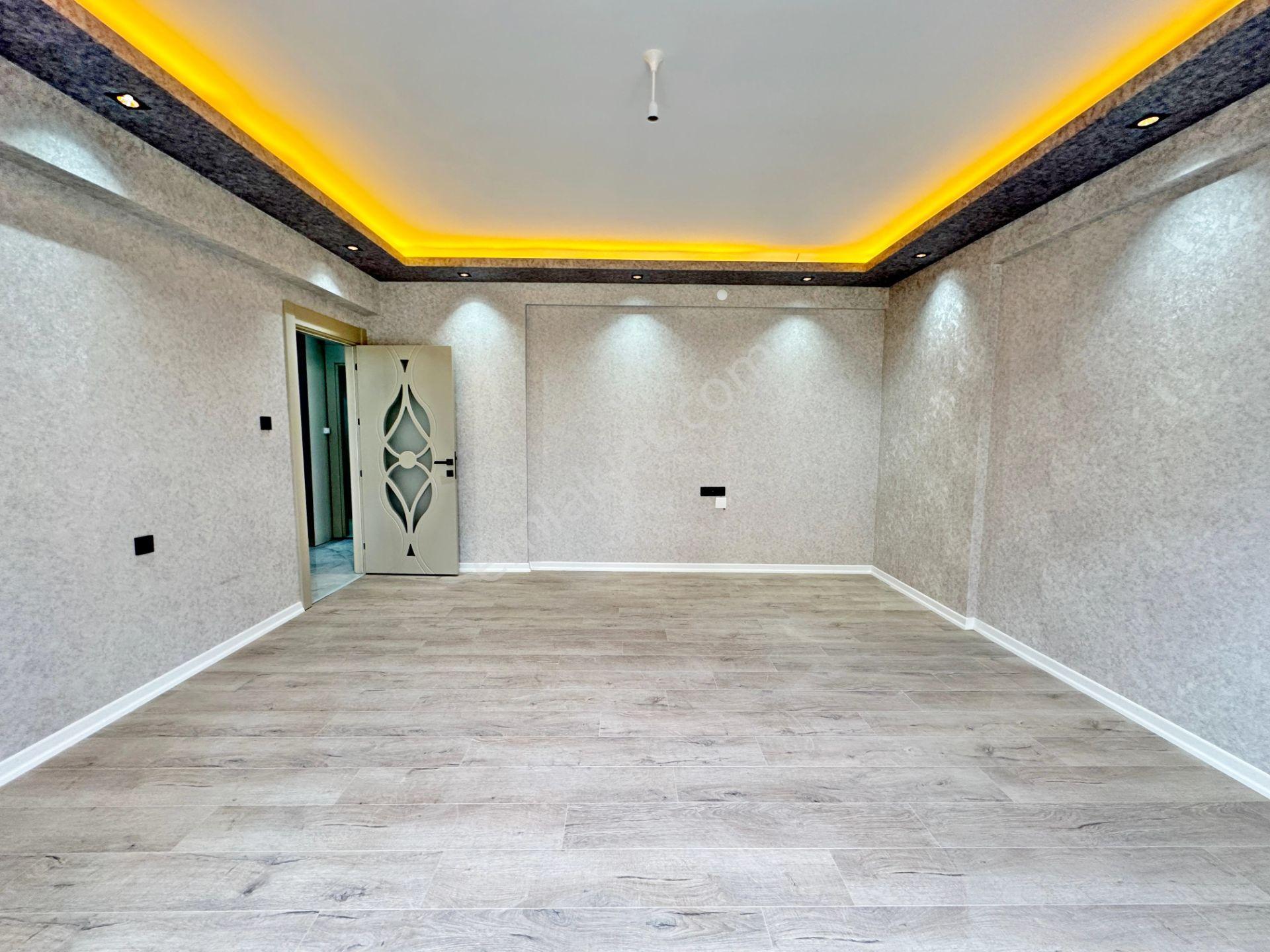 Keçiörern'de Emsali Olmayan Sıfır Geniş Full Yapılı Daire - Görsel 28