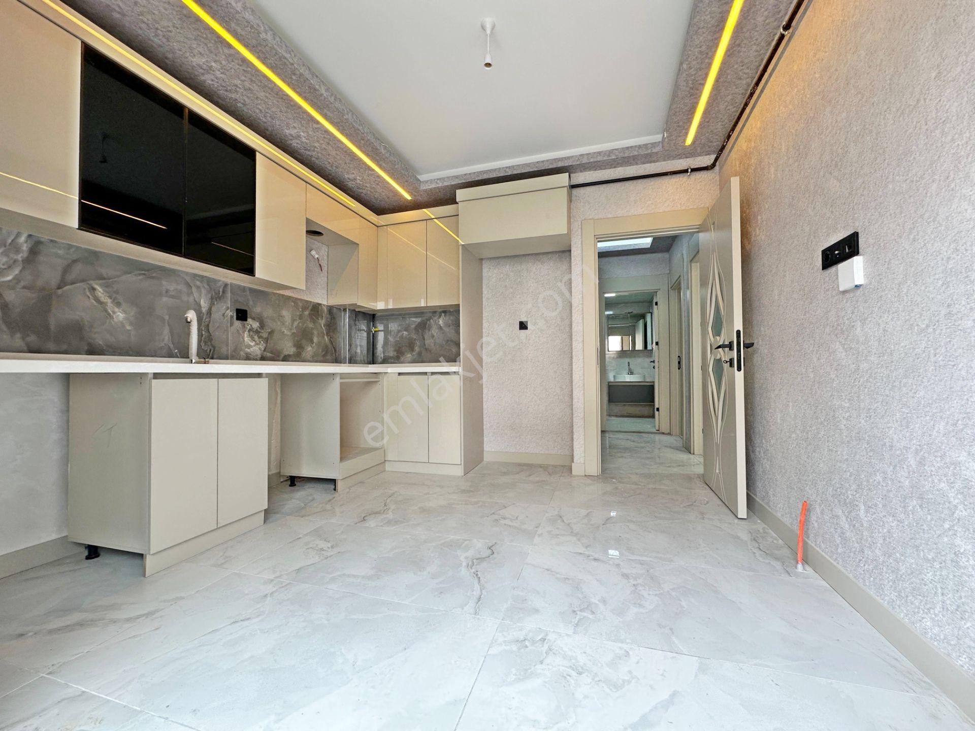 Keçiörern'de Emsali Olmayan Sıfır Geniş Full Yapılı Daire - Görsel 21