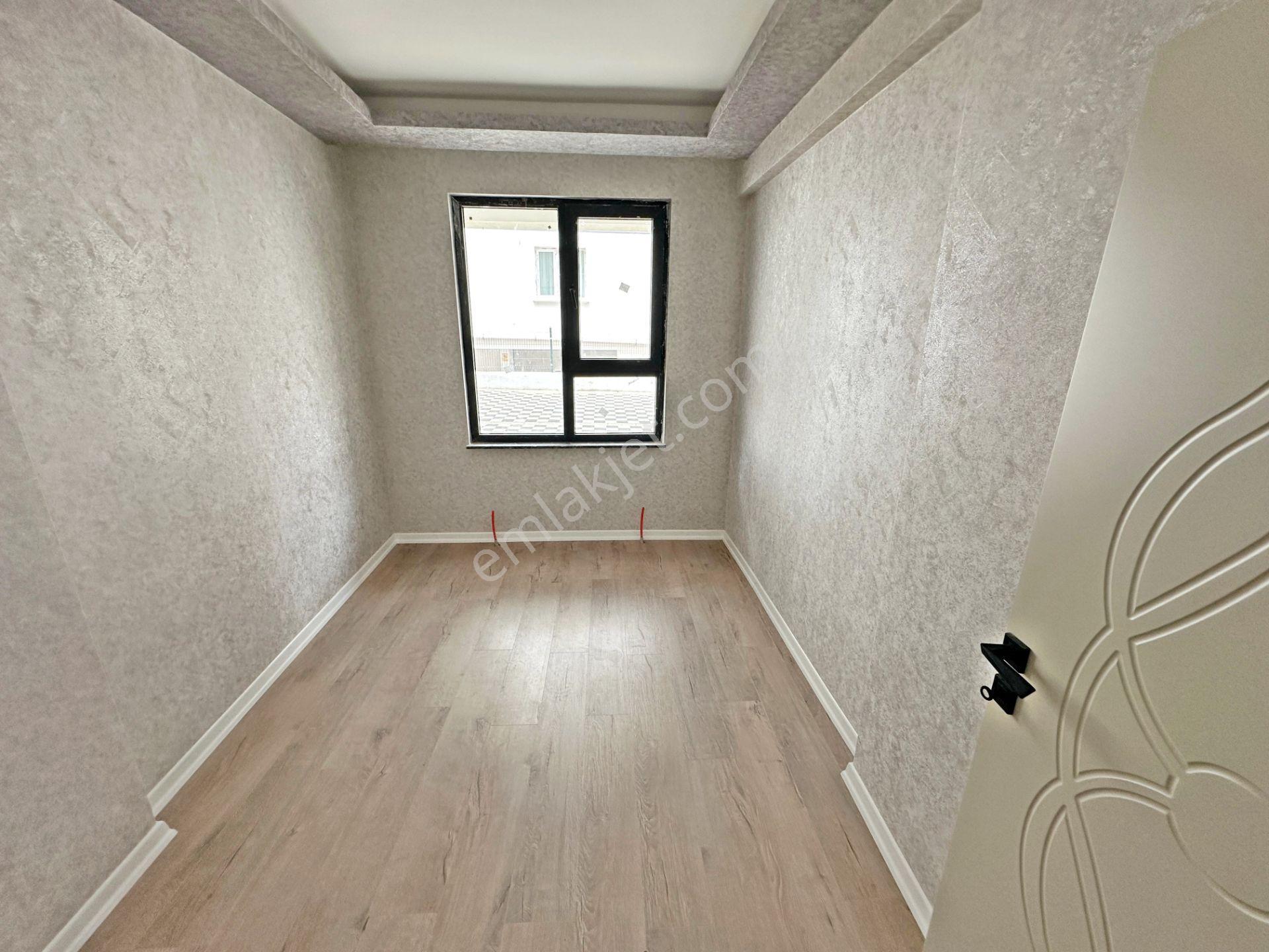 Keçiörern'de Emsali Olmayan Sıfır Geniş Full Yapılı Daire - Görsel 20
