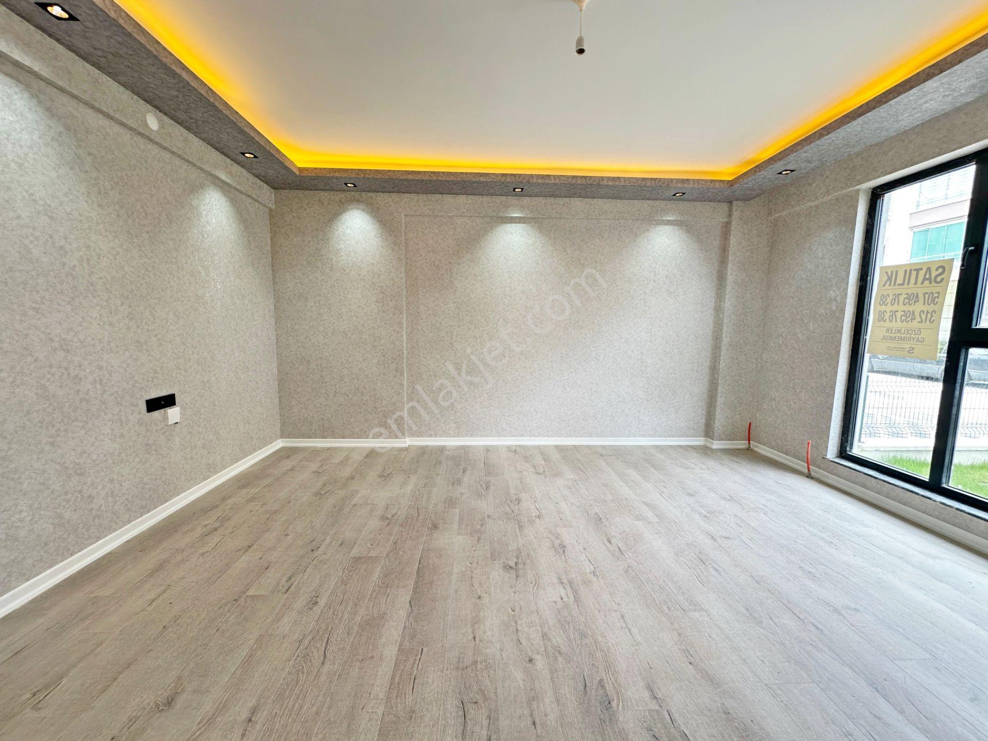 Keçiörern'de Emsali Olmayan Sıfır Geniş Full Yapılı Daire - Görsel 16