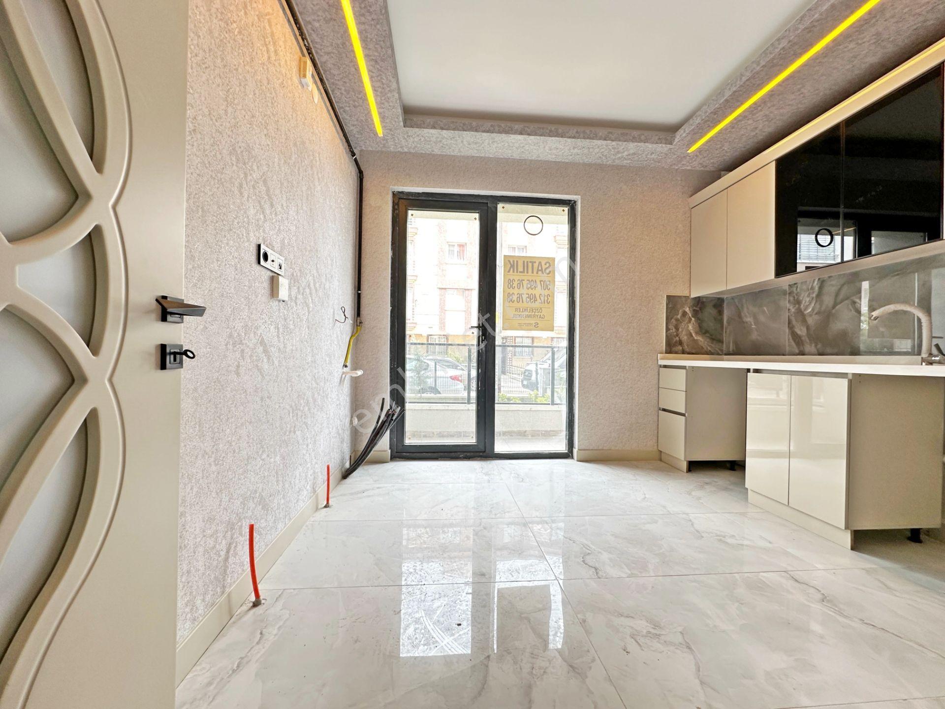 Keçiörern'de Emsali Olmayan Sıfır Geniş Full Yapılı Daire - Görsel 30