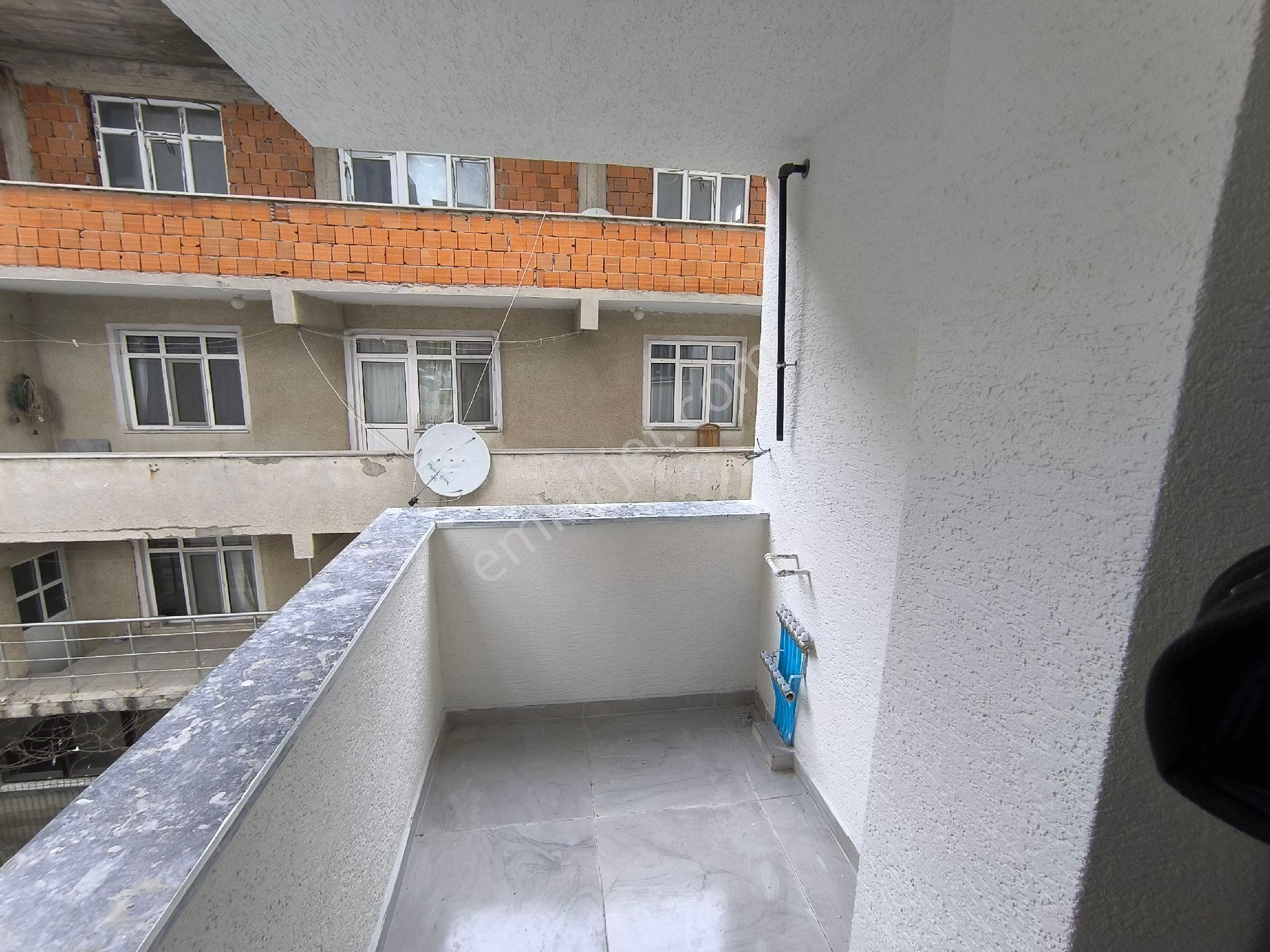 Re/max Land'den Çerkezköy Tepe Yolu Üzerinde 2+1 - Görsel 24