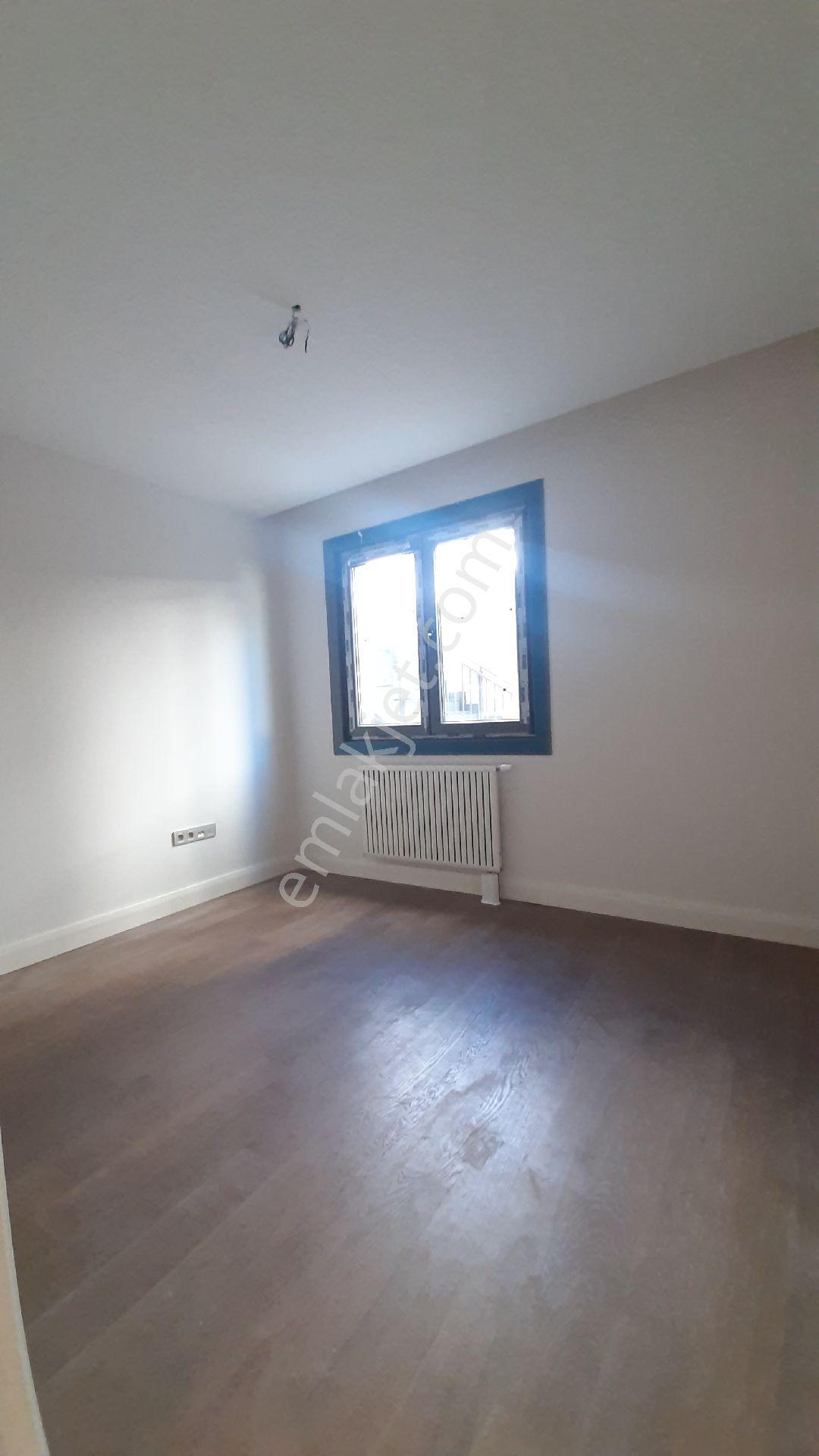 Sahibinden Gayrettepe | 25 Projesinde 2+1 Sıfır Bahçe Katı - Görsel 9
