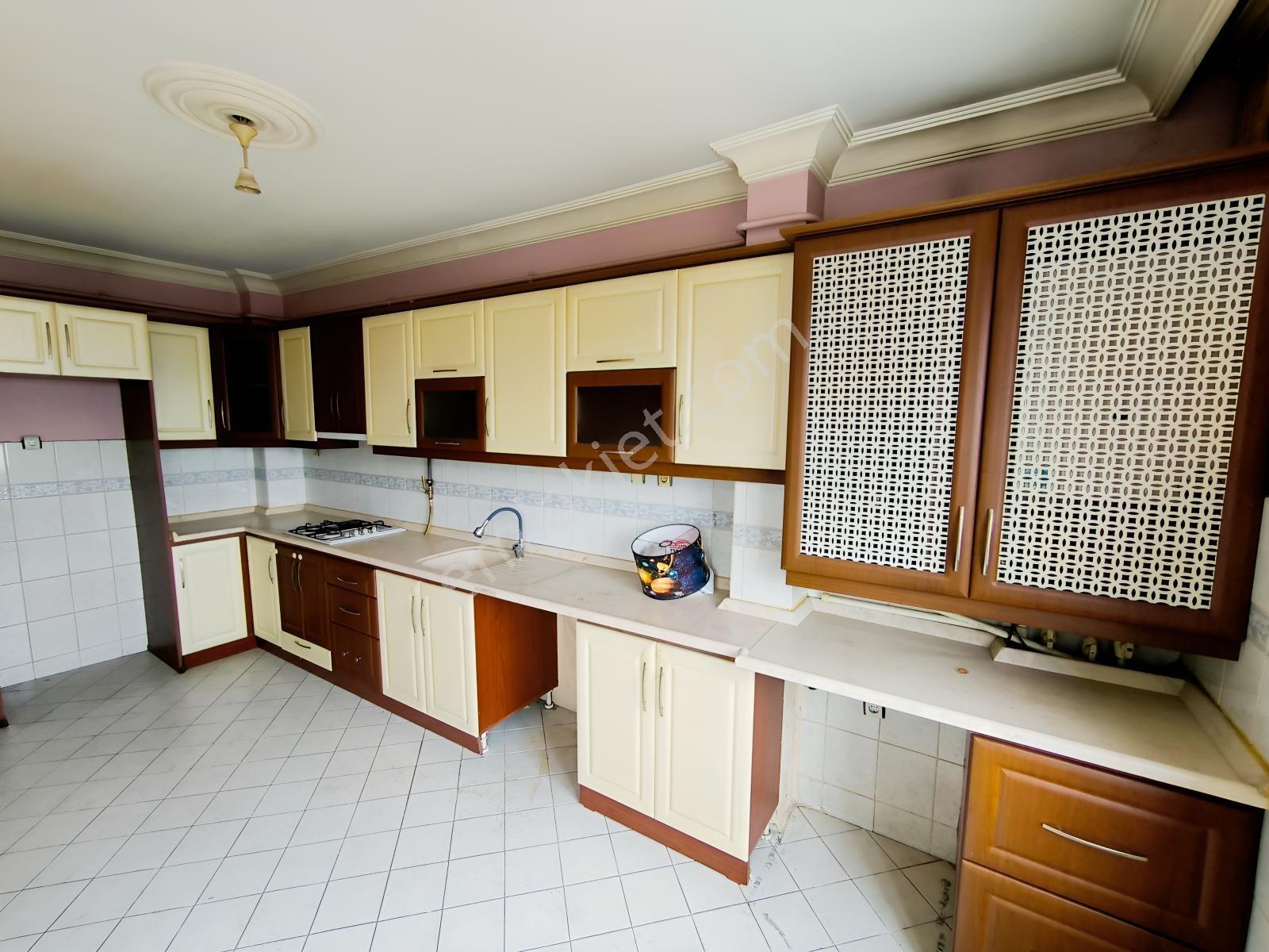 Kocaeli Başiskele Karadenizliler Mah Kiralık Arakat 3+1 Daire - Görsel 10