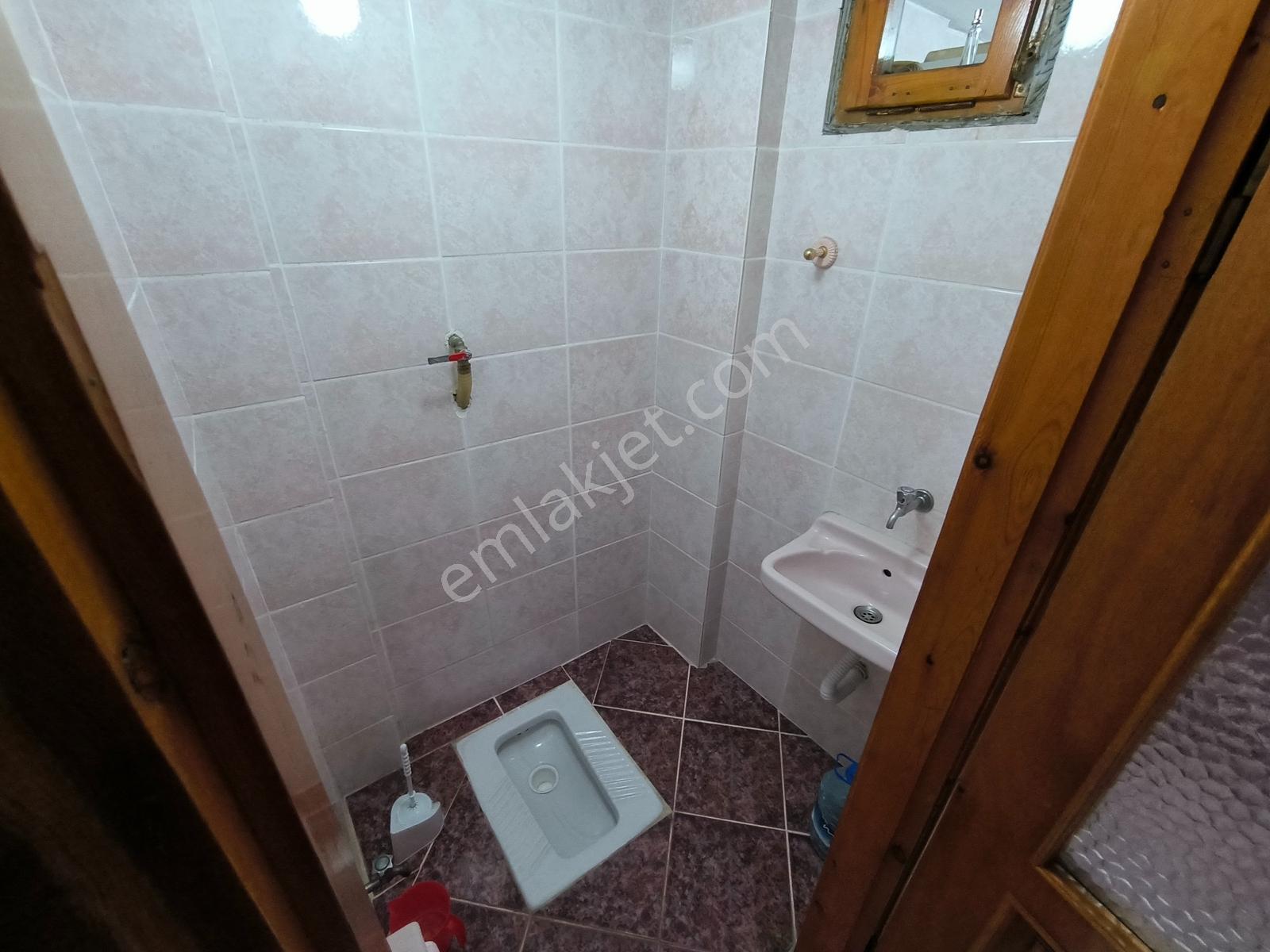 Kocaeli Başiskele Karadenizliler Mah Kiralık Arakat 3+1 Daire - Görsel 8