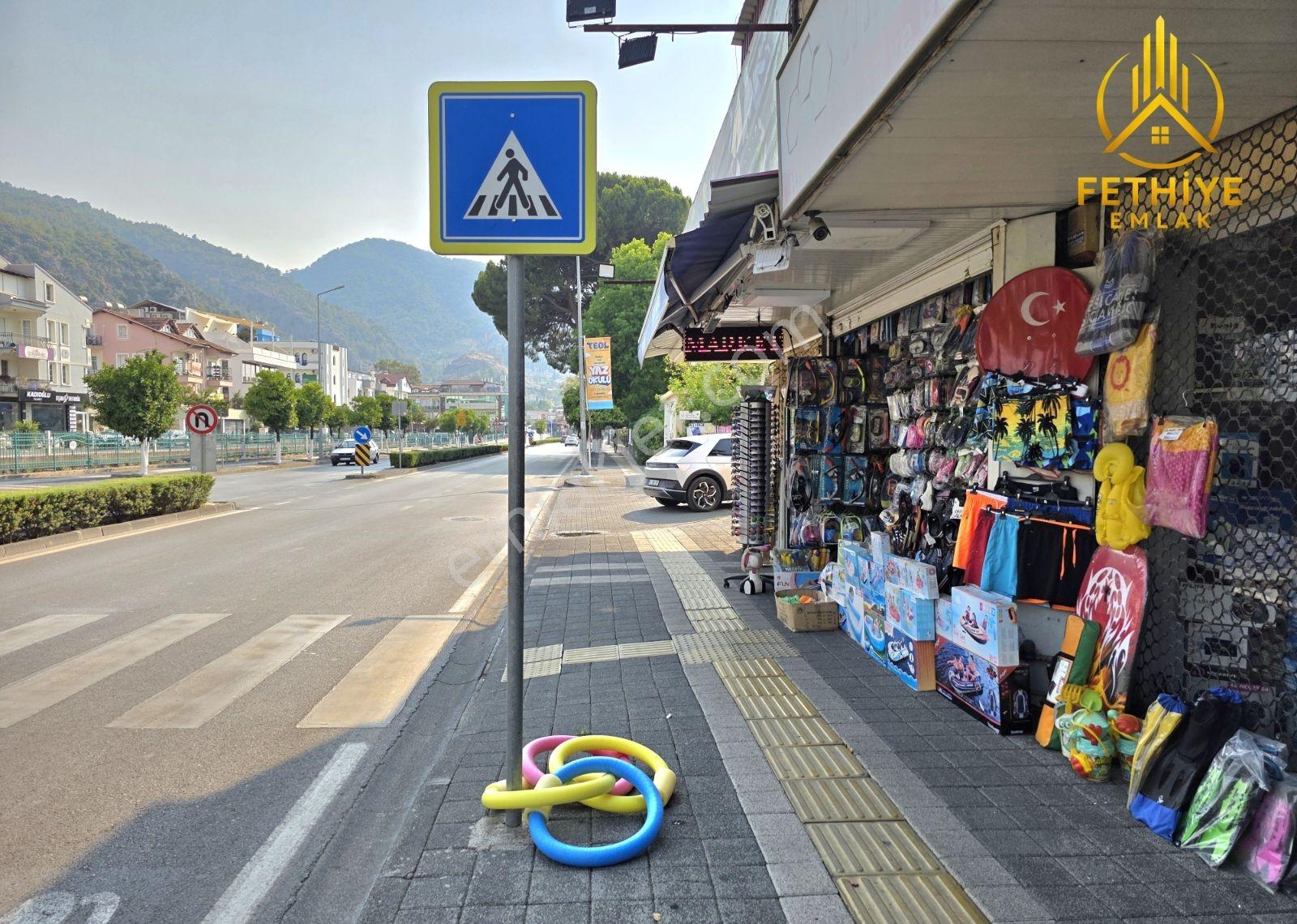 Fethiye Merkez'de İşlek Bir Bölgede Devren Kiralık Dükkan - Görsel 21