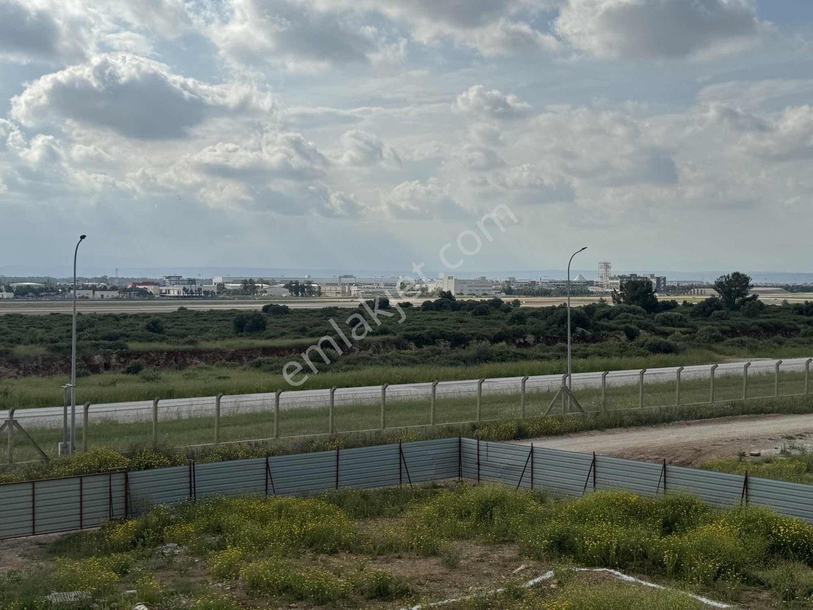 A K Mutludan Parlayan Yıldız Altıntaşta Site İçi 1+1 Sıfır Daire - Görsel 2