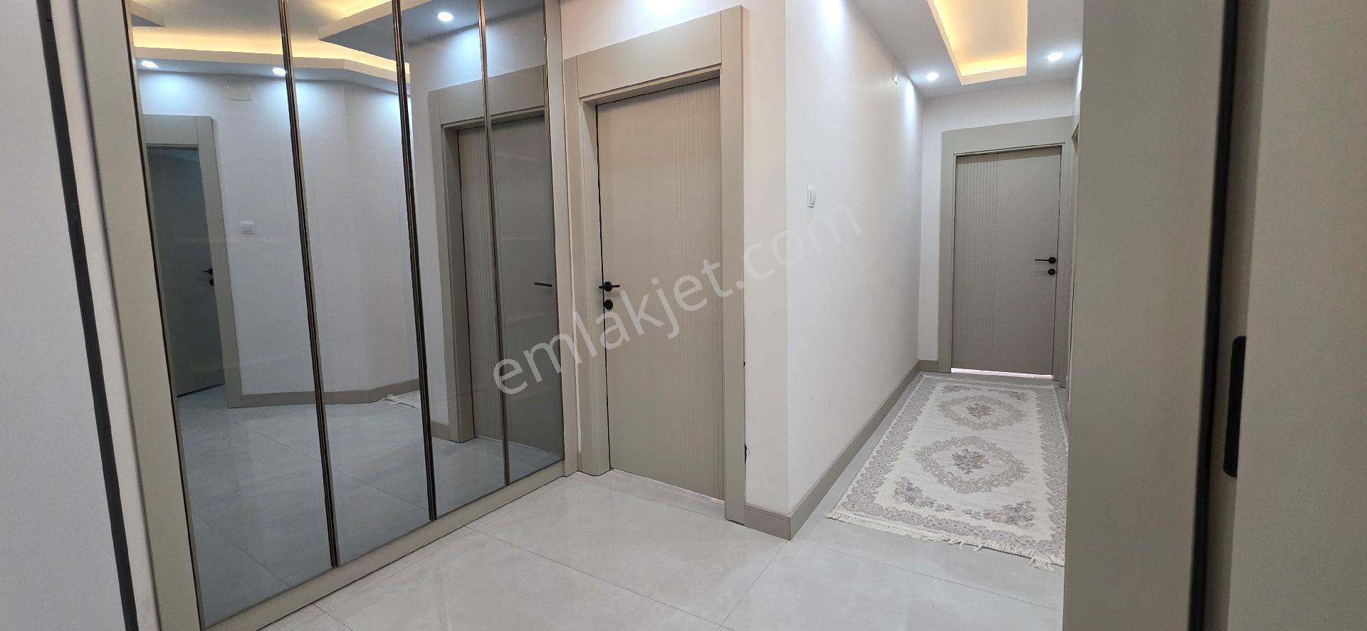 Royal Emlaktan Tömük Mah Sezonluk 3 Aylık Kiralık 2+1 Yazlık Daire Denize Sıfır - Görsel 13