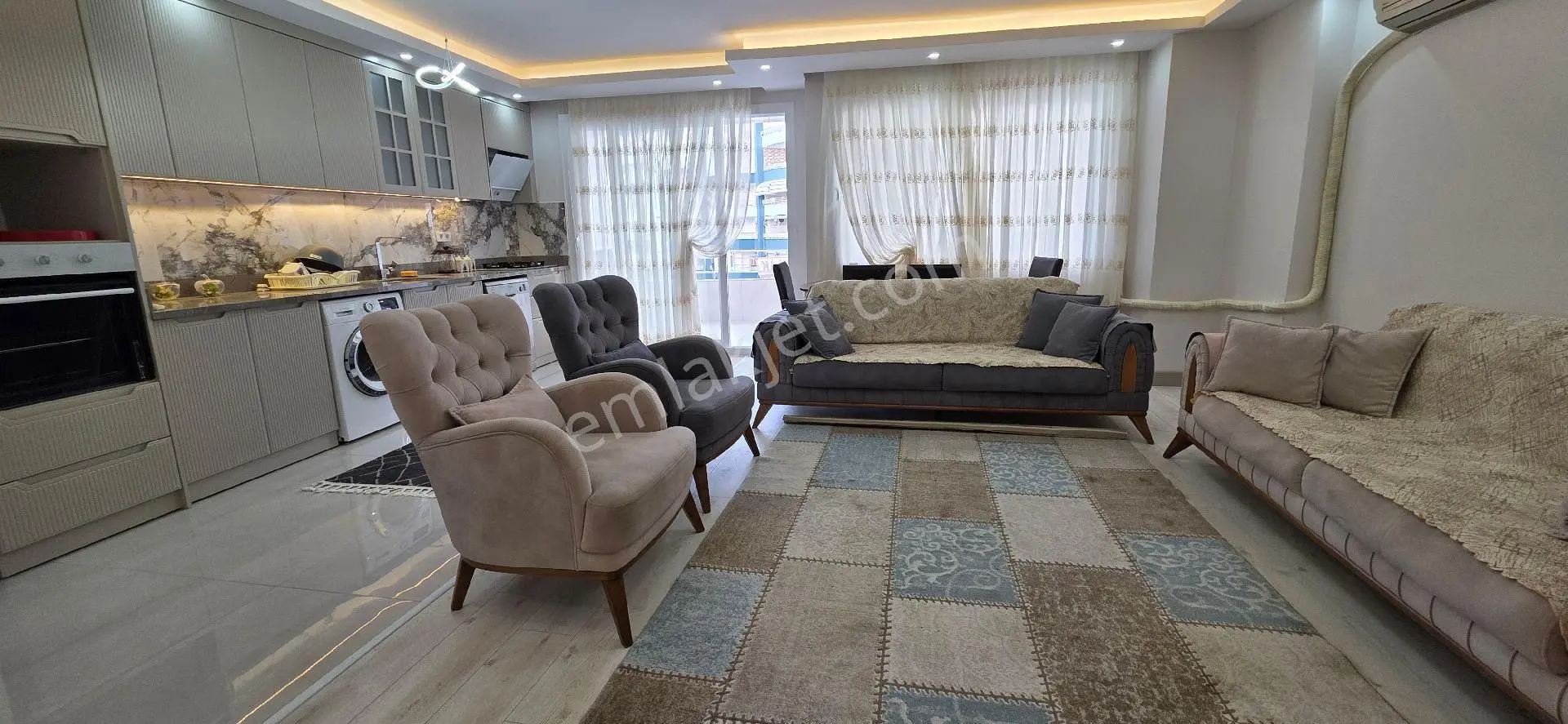 Royal Emlaktan Tömük Mah Sezonluk 3 Aylık Kiralık 2+1 Yazlık Daire Denize Sıfır - Görsel 4