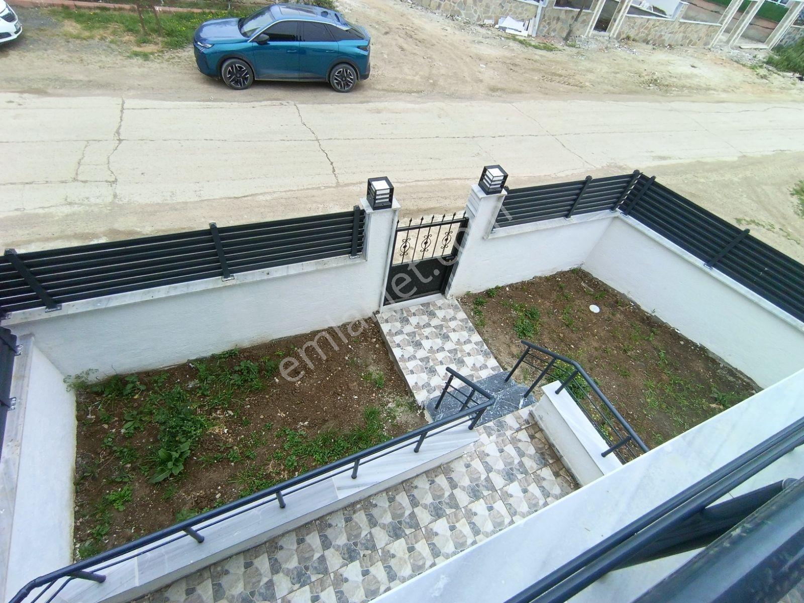 Saka Gayrimenkulden İskanlı Sıfır 2+1 Villa Cadde Cepheli - Görsel 25