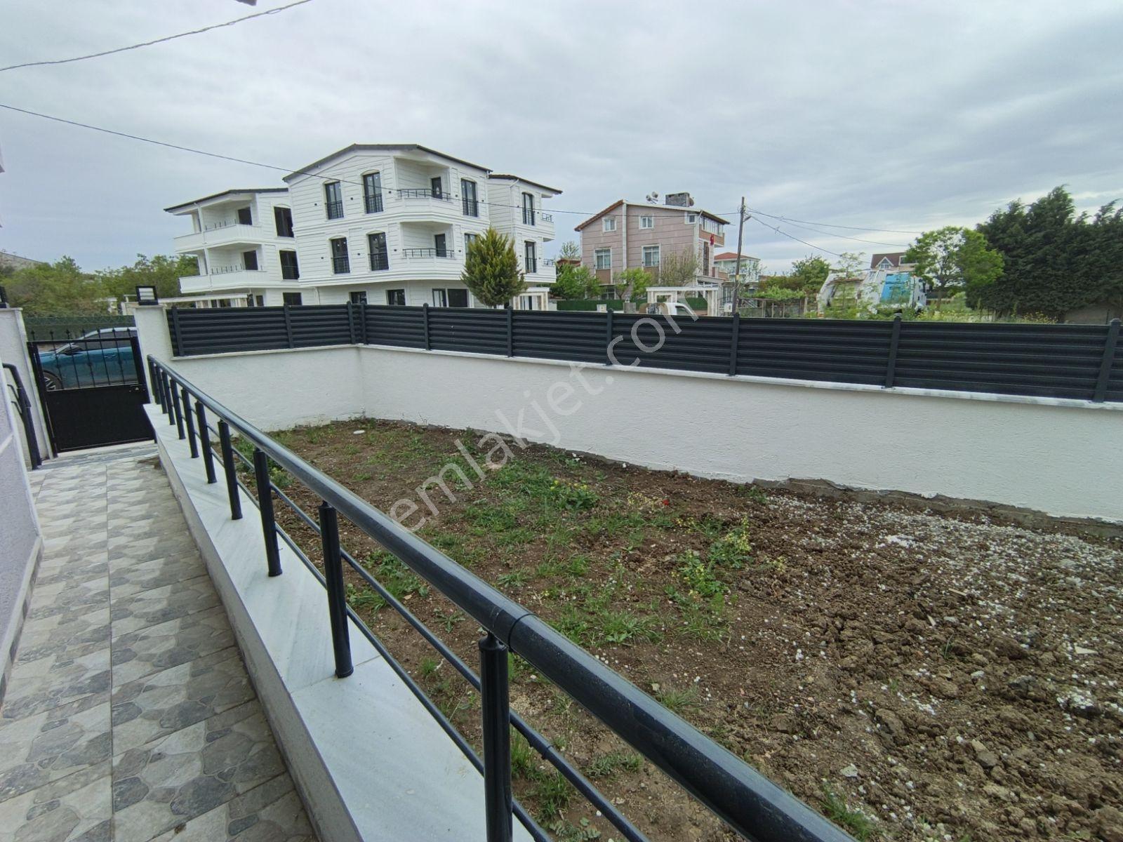Saka Gayrimenkulden İskanlı Sıfır 2+1 Villa Cadde Cepheli - Görsel 7