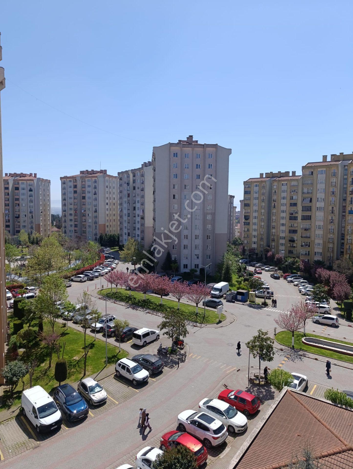Sahibinden - Kiptaş 2.etap A Blok Kapalı Mutfak