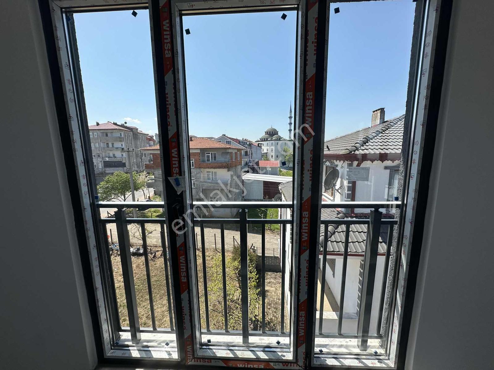 Kocaalide Çarşı Merkeze Yakın Deniz Manzaralı Kiralık 2+1 Daire - Görsel 5