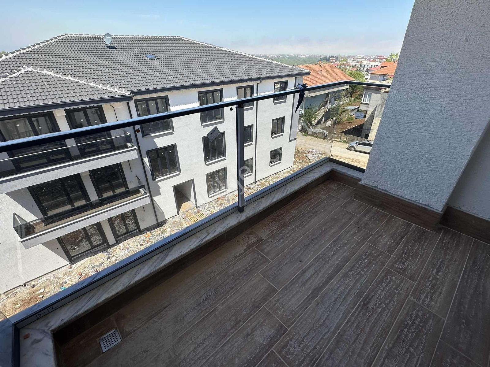 Kocaalide Çarşı Merkeze Yakın Deniz Manzaralı Kiralık 2+1 Daire - Görsel 11