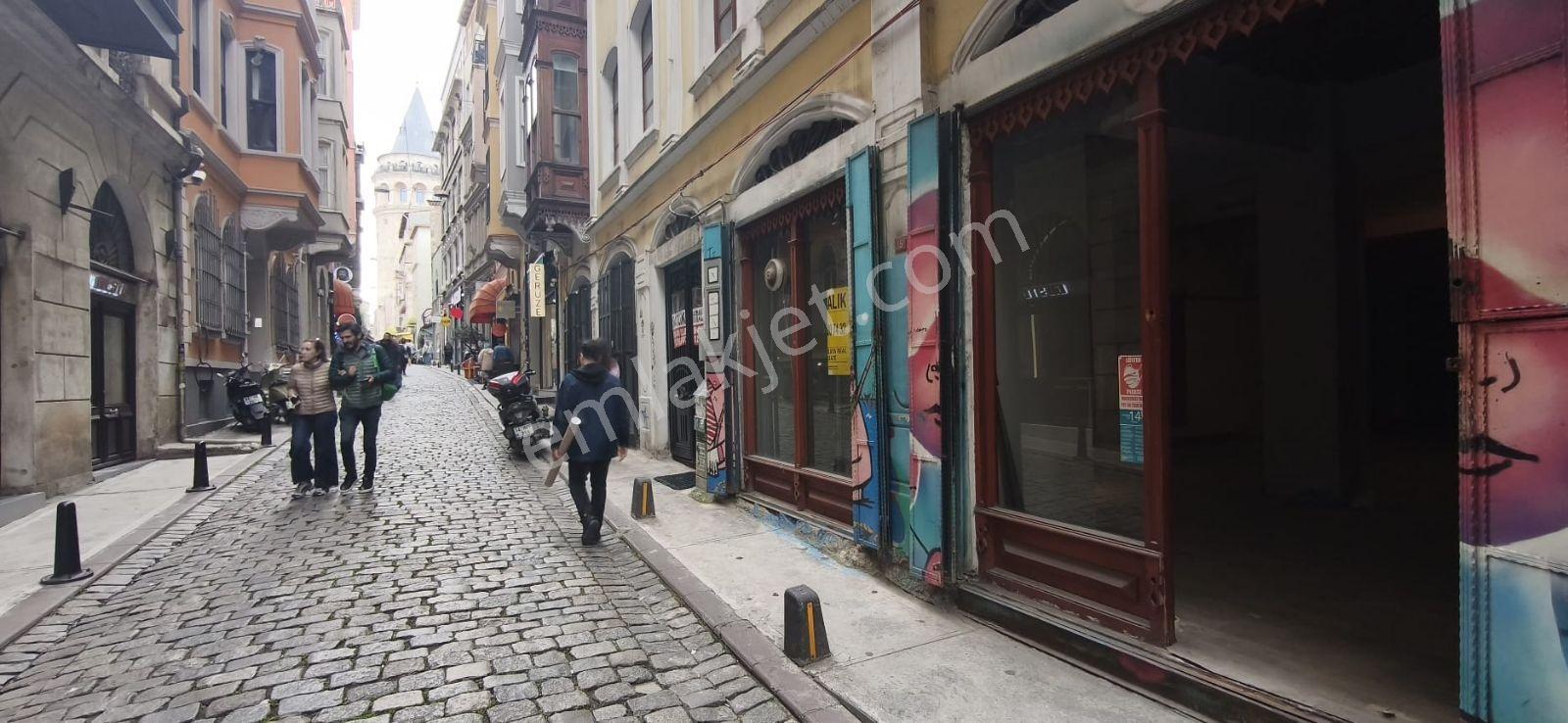 [myd] Galata'da Dükkan, Mağaza, Loft