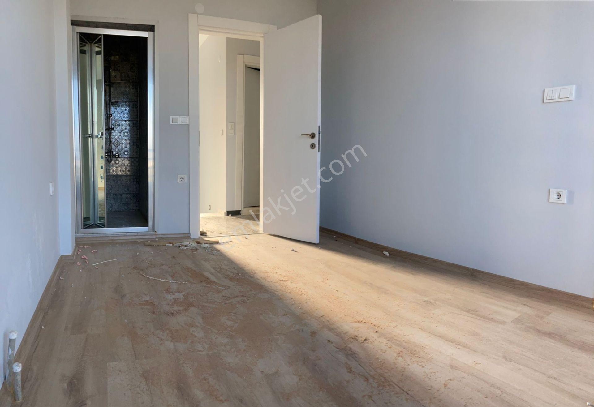 Seferihisar Doğanbeyde Satılık 2+1 Deniz Manzaralı Bahçeli Villa - Görsel 27