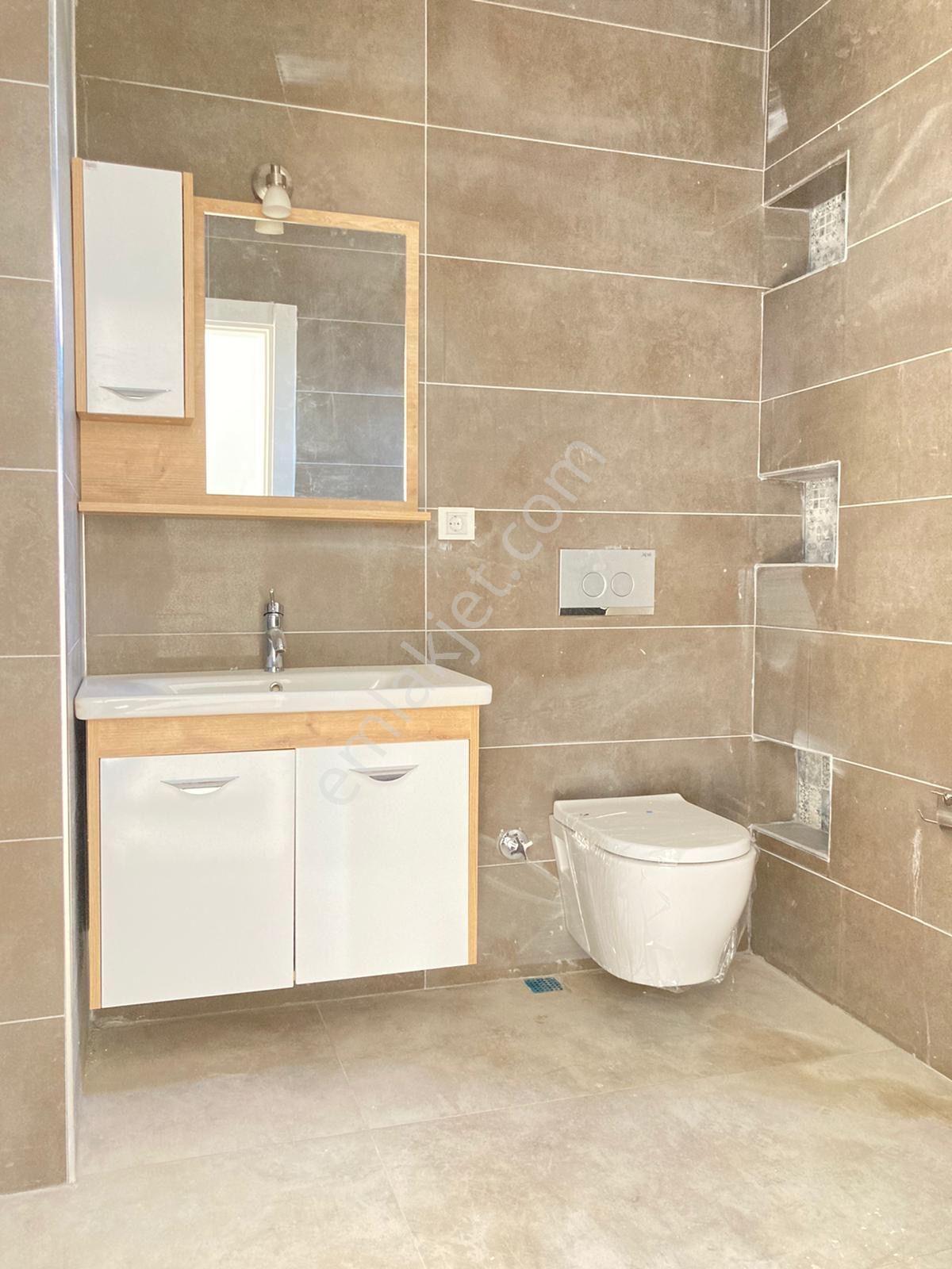Seferihisar Doğanbeyde Satılık 2+1 Deniz Manzaralı Bahçeli Villa - Görsel 28