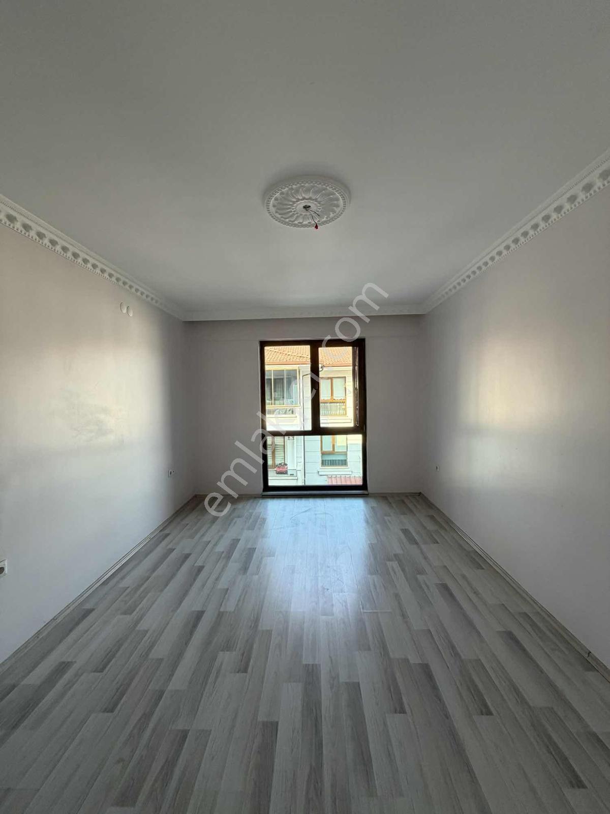 Sakarya / Serdivan Yazlık Mahallesinde Satılık Geniş 3+1 Daire - Görsel 28