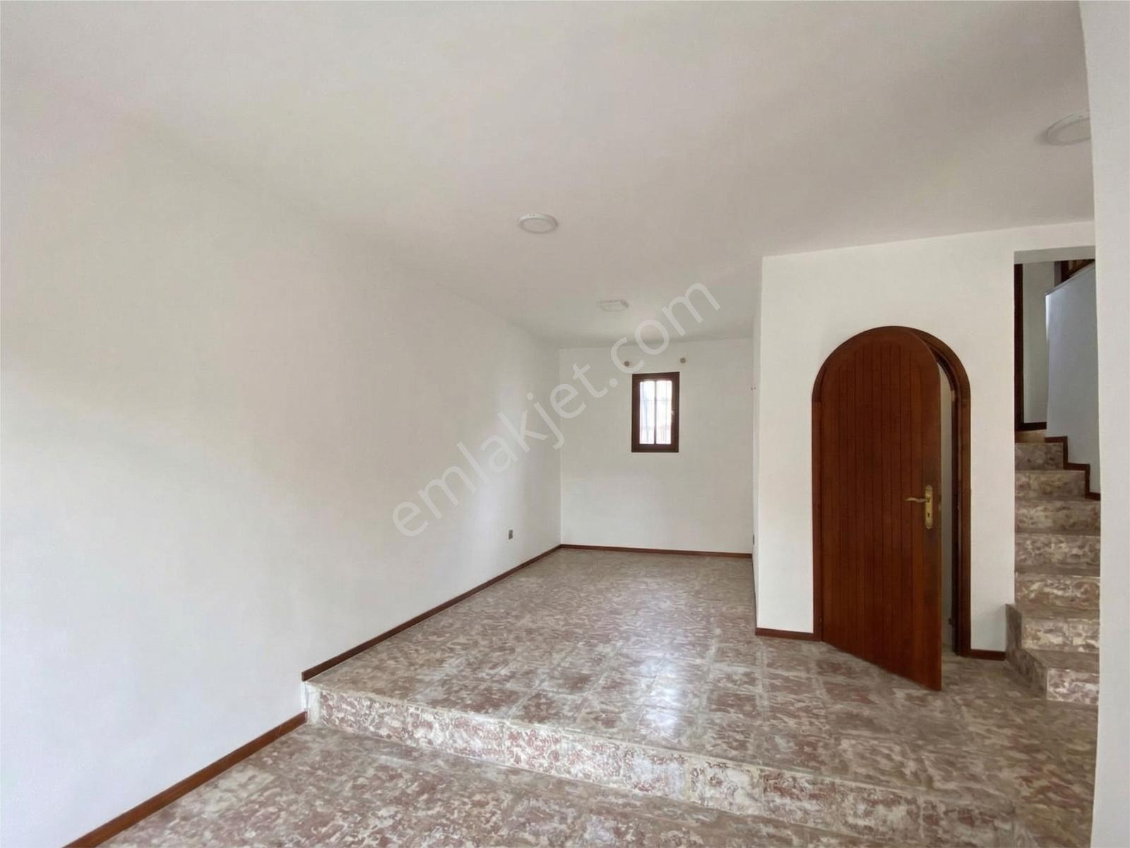 Bodrum Kadıkalesi Özel Plajlı 5+1 Müstakil Bahçeli Villa - Görsel 2