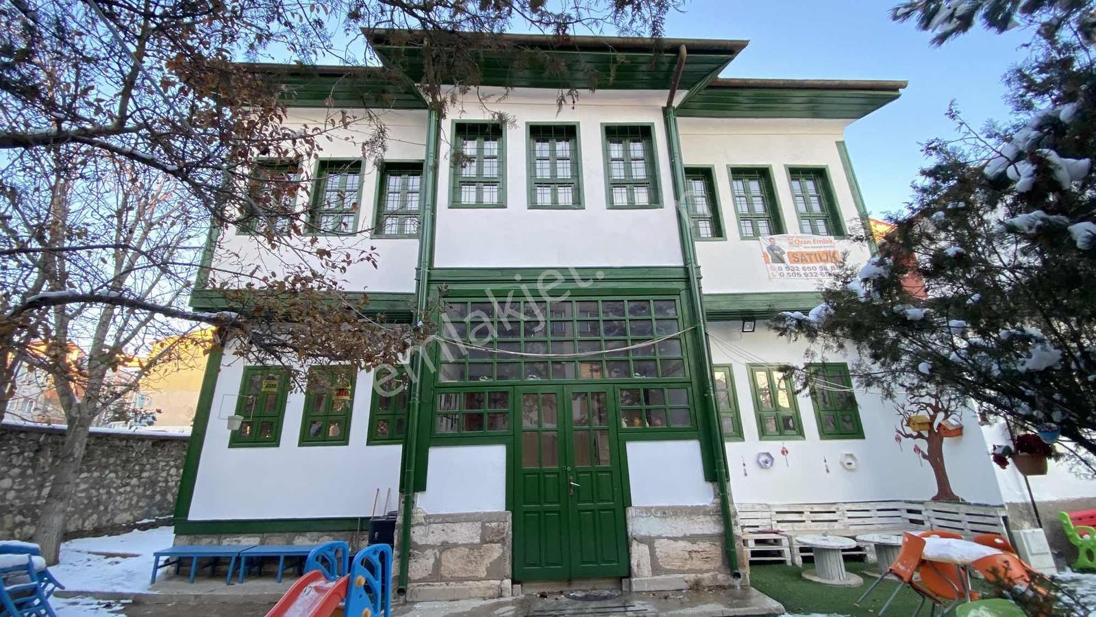 Sivas Ozan Emlak'tan Sivas Kent Merkezinde Satılık Tarihi Konak