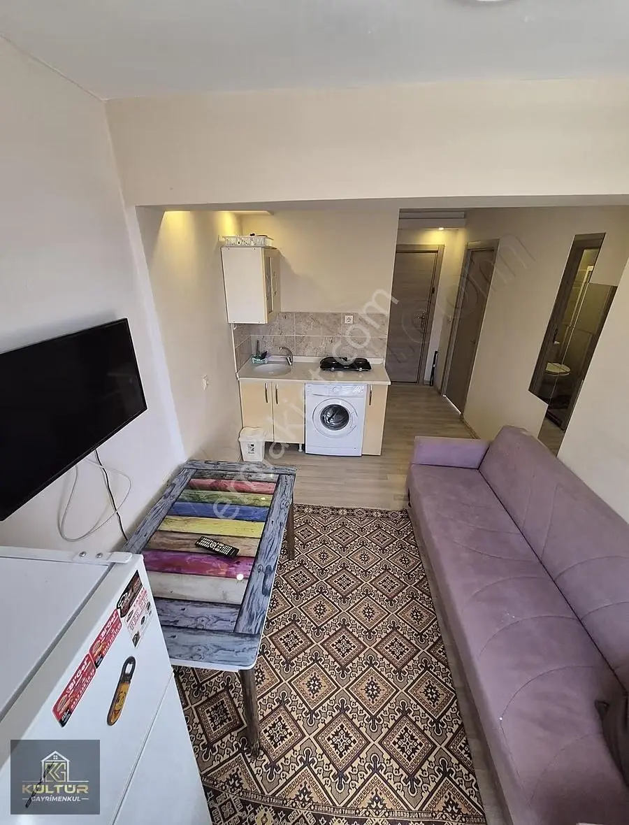 Çayyolu İlko Sitesinde Arakatta 1+1 Eşyalı Herşey Dahil Kiralık