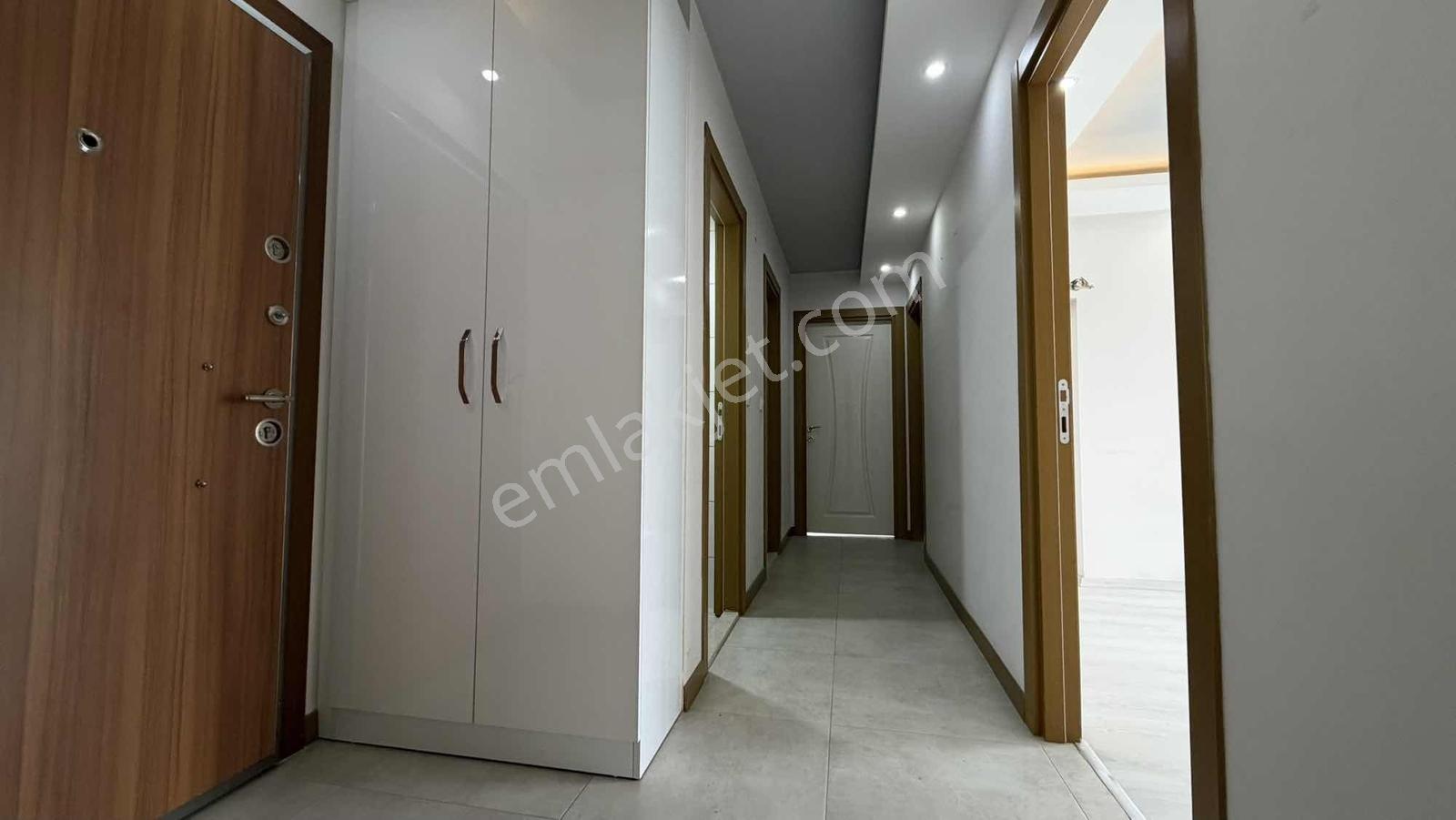 Atc'dan Merkezi Konumda 3+1 Kiralık Daire - Görsel 33