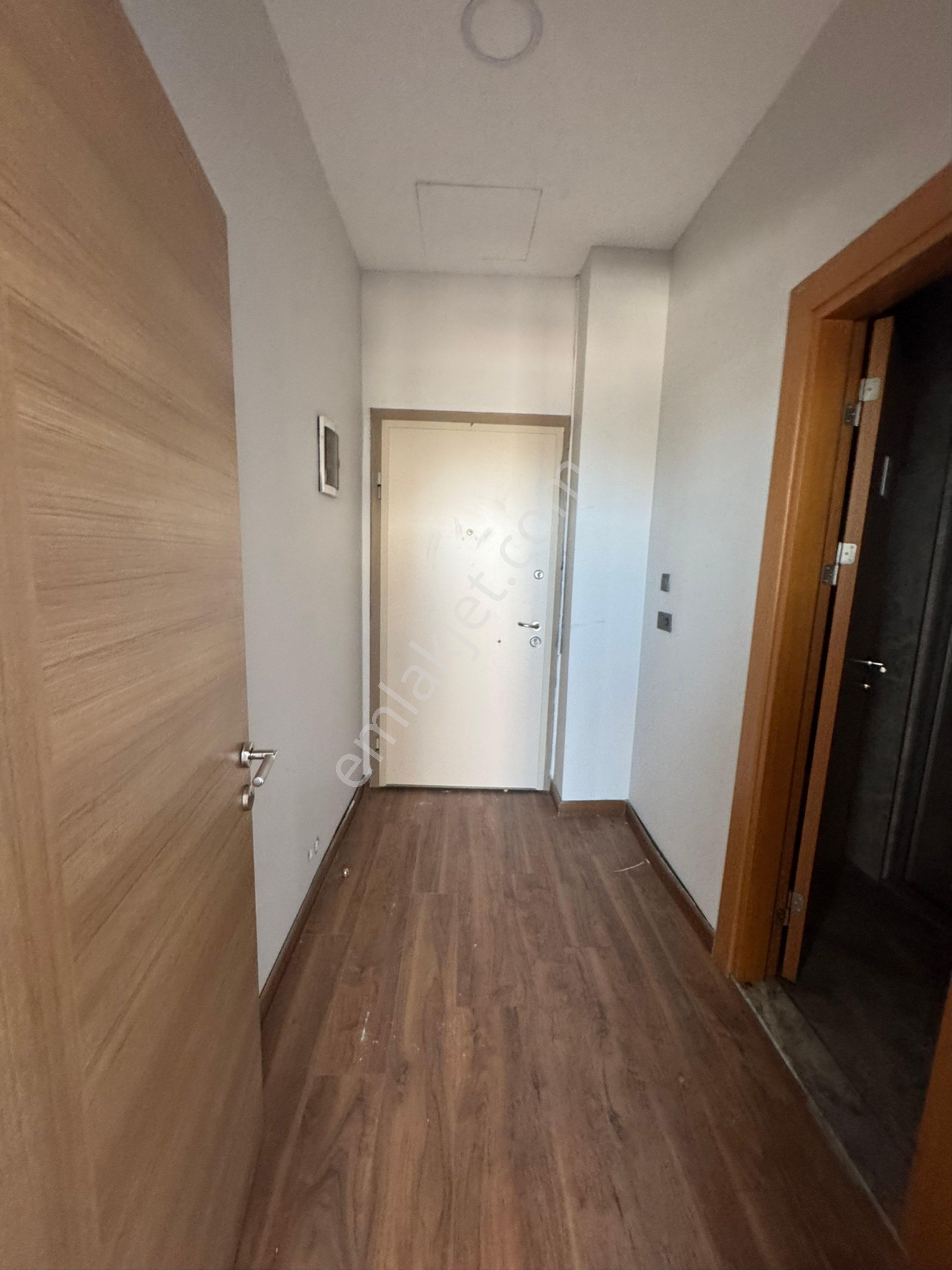 E 5 Komşu Plaza İçinde Kiralık Ofisler - Görsel 32