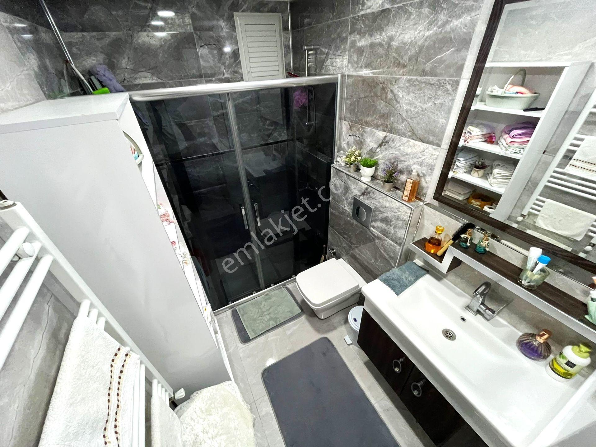 Aygülden Akçayda Denize Yakın Asansörlü Ön Cephe Ara Kat Ebeveyn Banyolu Doğalgazlı 3+1satılık Daire - Görsel 32