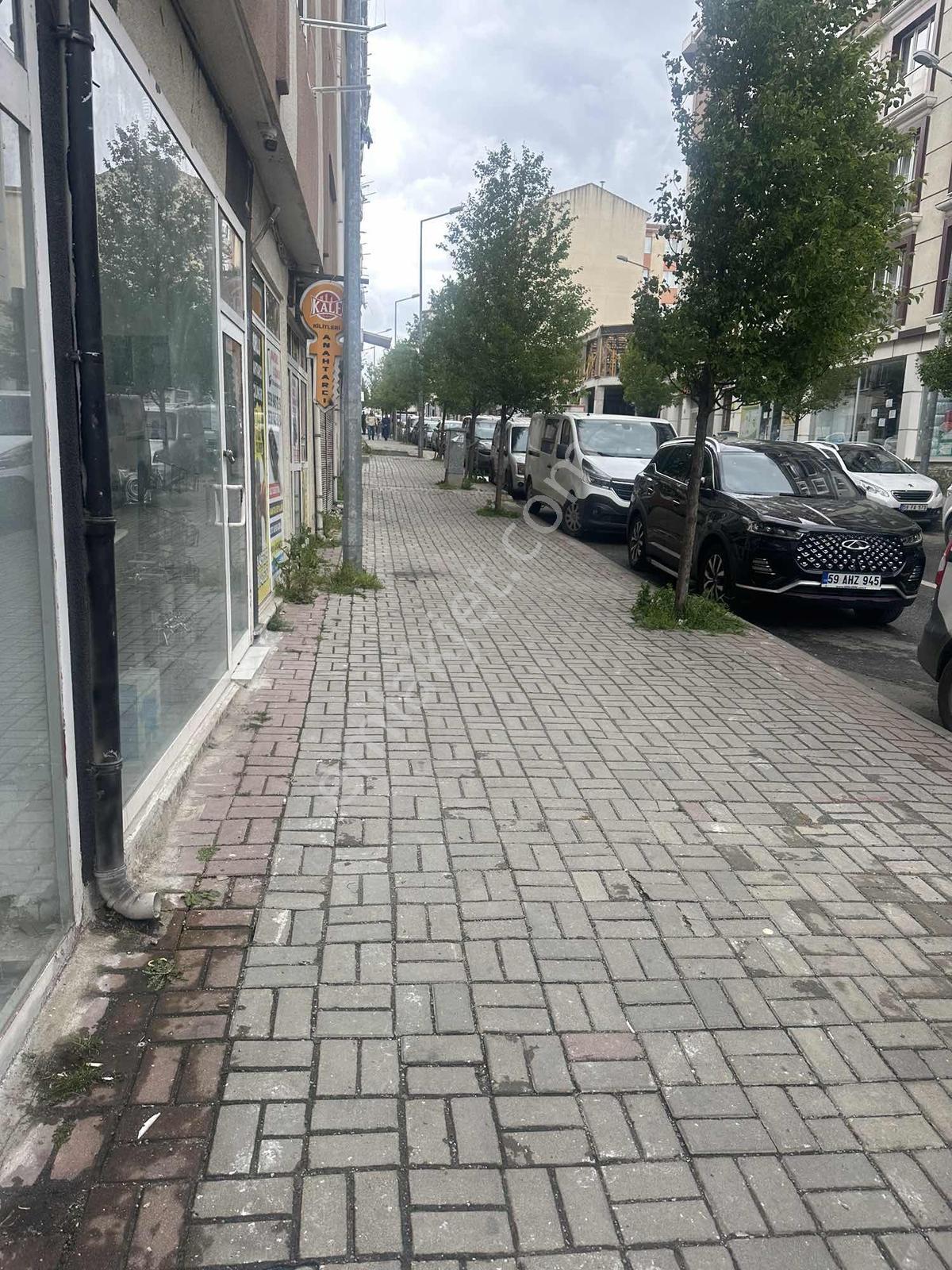 Yunus Emre Cadesinde Cadde Üstü - Görsel 4