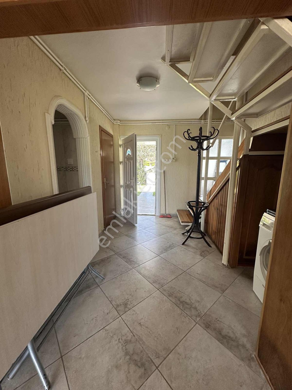 Silivri Bizimköy Sitesinde Bahçeli Yaz Sezonu Kiralık Villa - Görsel 7