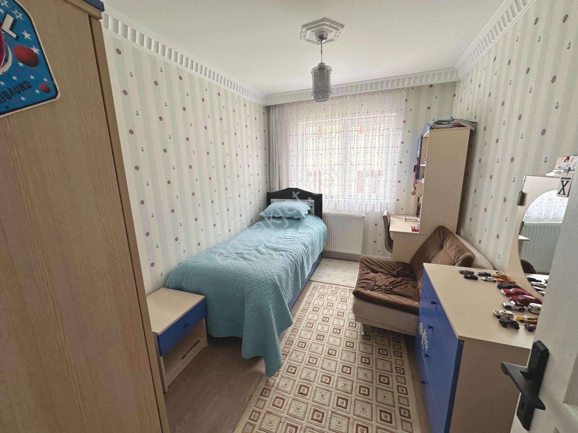 Mutlu Cadde Yakını Ara Kat Ön Cephe Asansörlü Yapılı 3+1 Satılık - Görsel 28